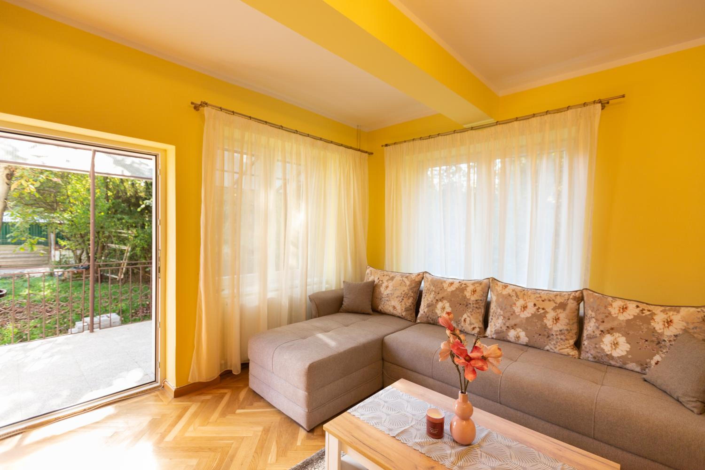 Three-Bedroom House - Photo 35