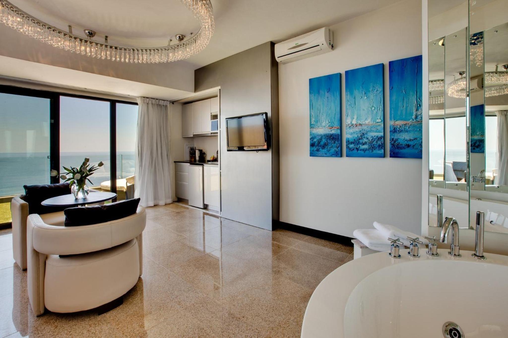Luxury Double Room with Sea View - Sapphire - Photo 5