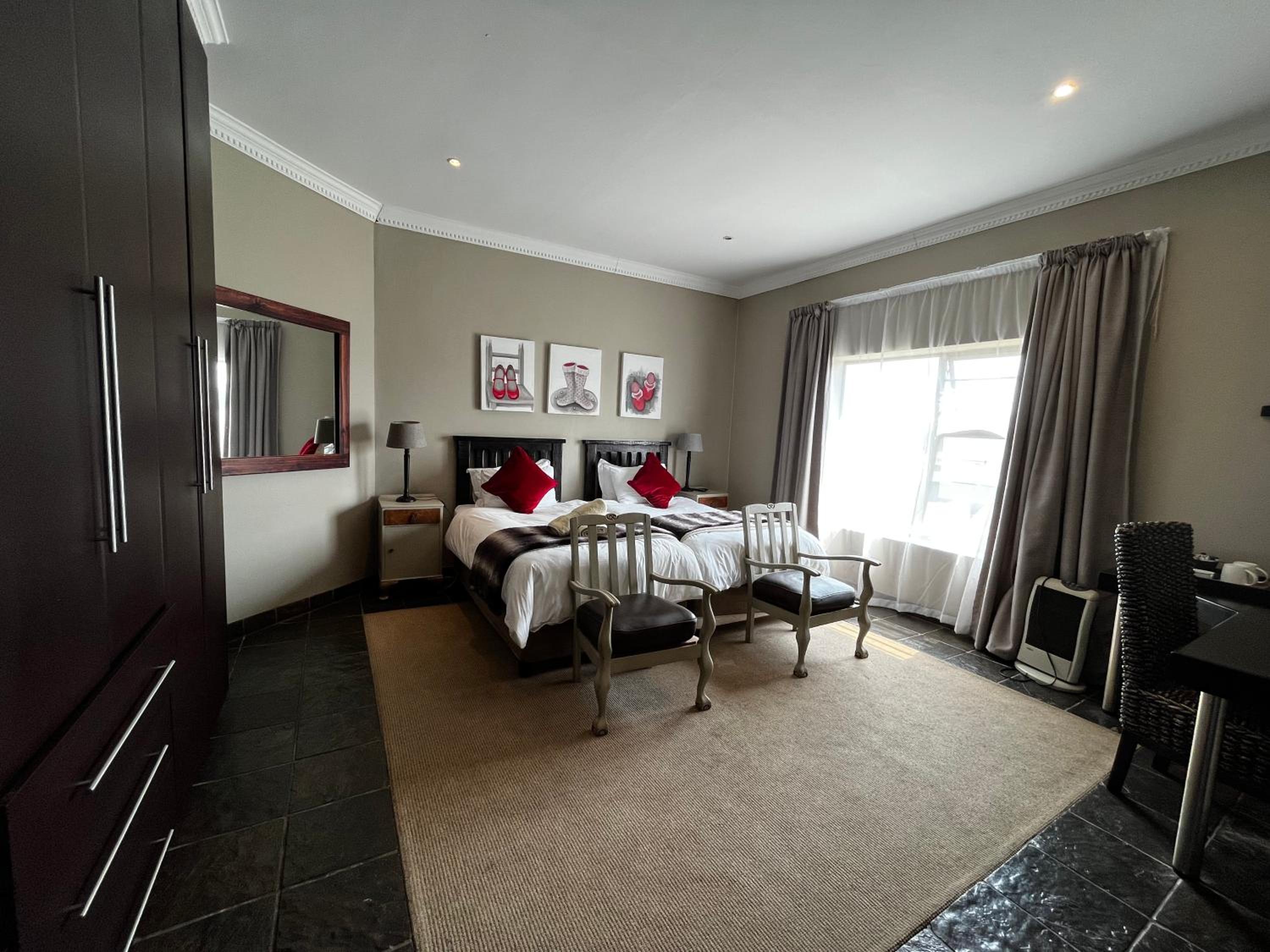 Twin Room photo 2