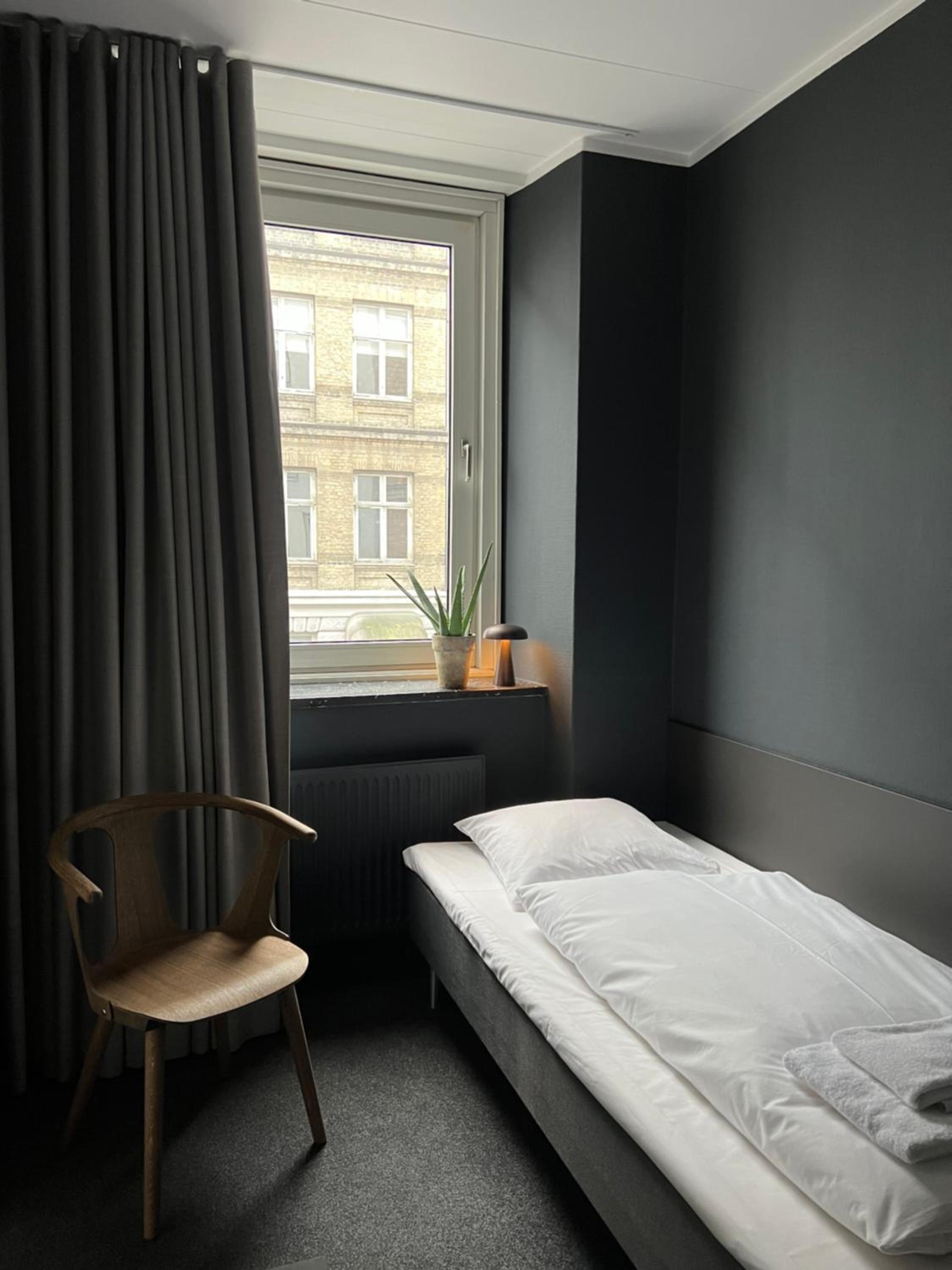 Standard Single Room - Photo 1