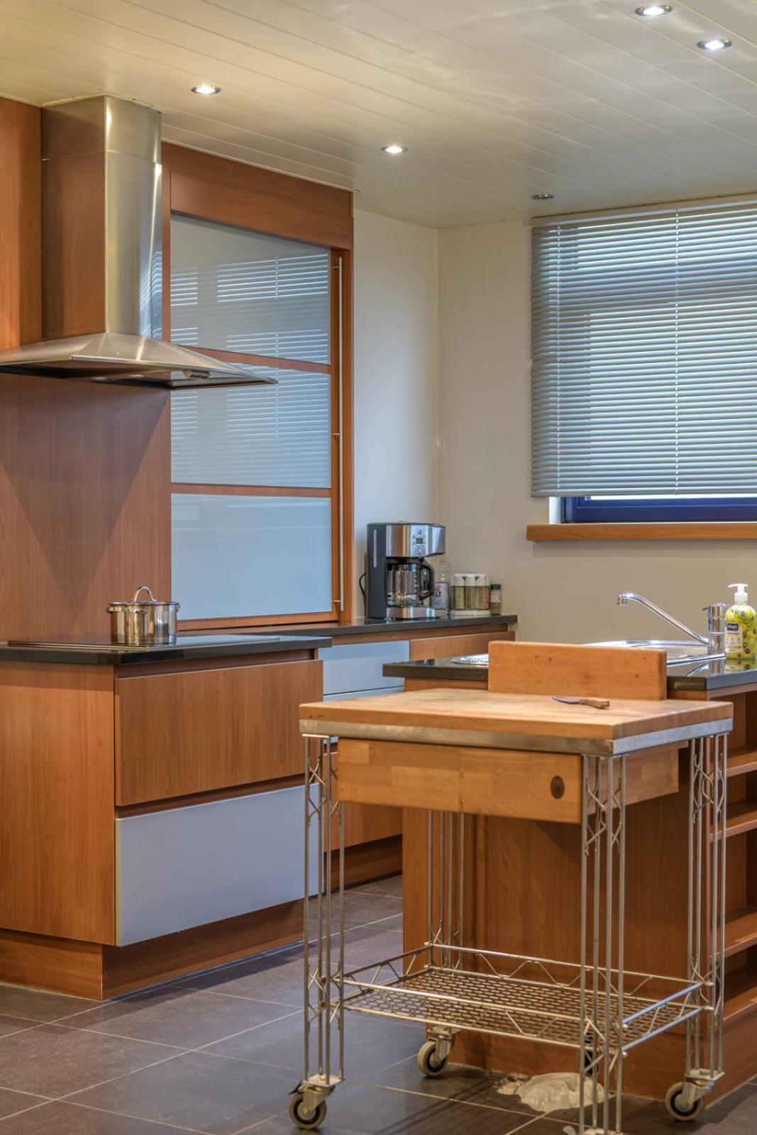 Three-Bedroom Apartment - Photo 5