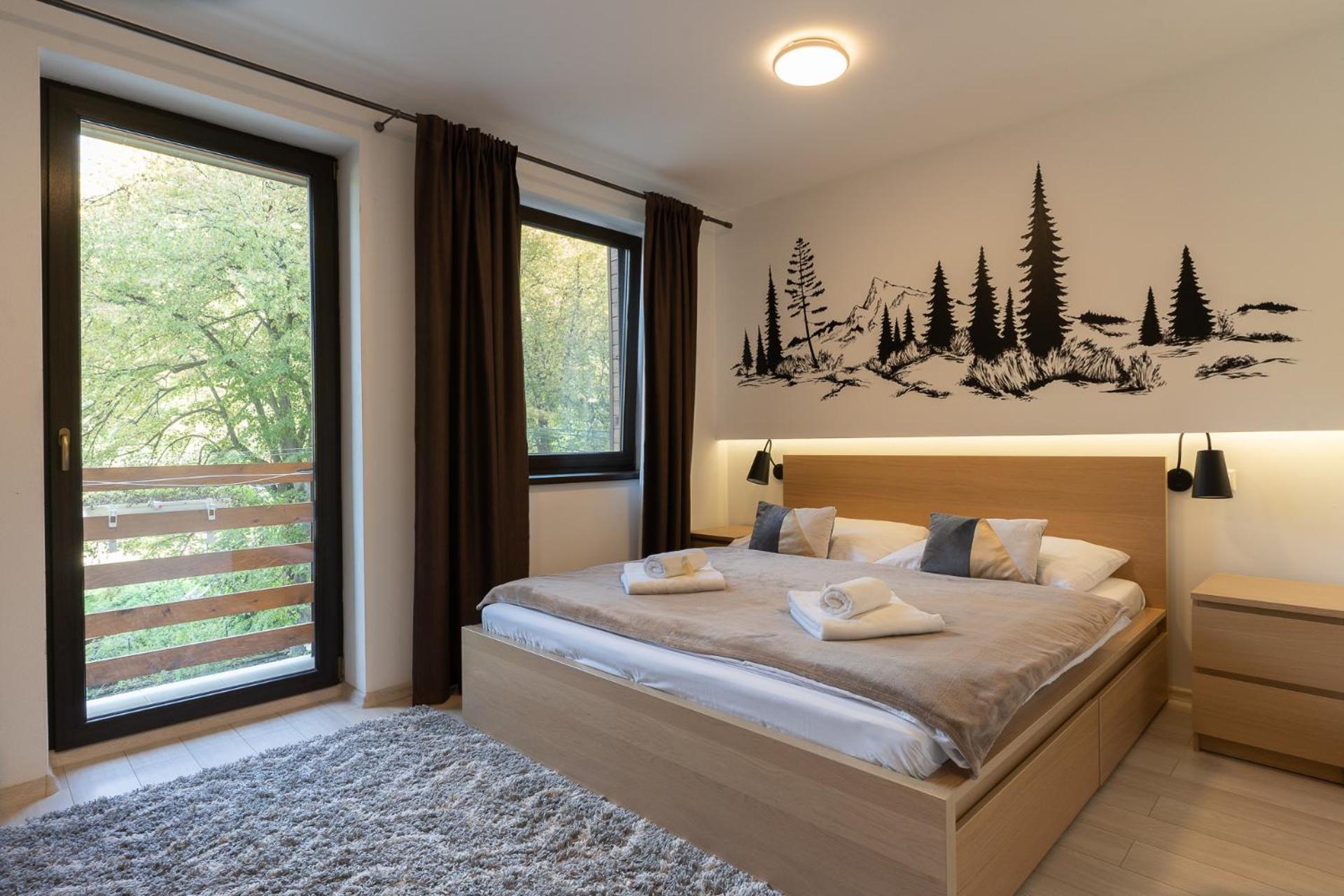 Double Room with Balcony - Photo 1