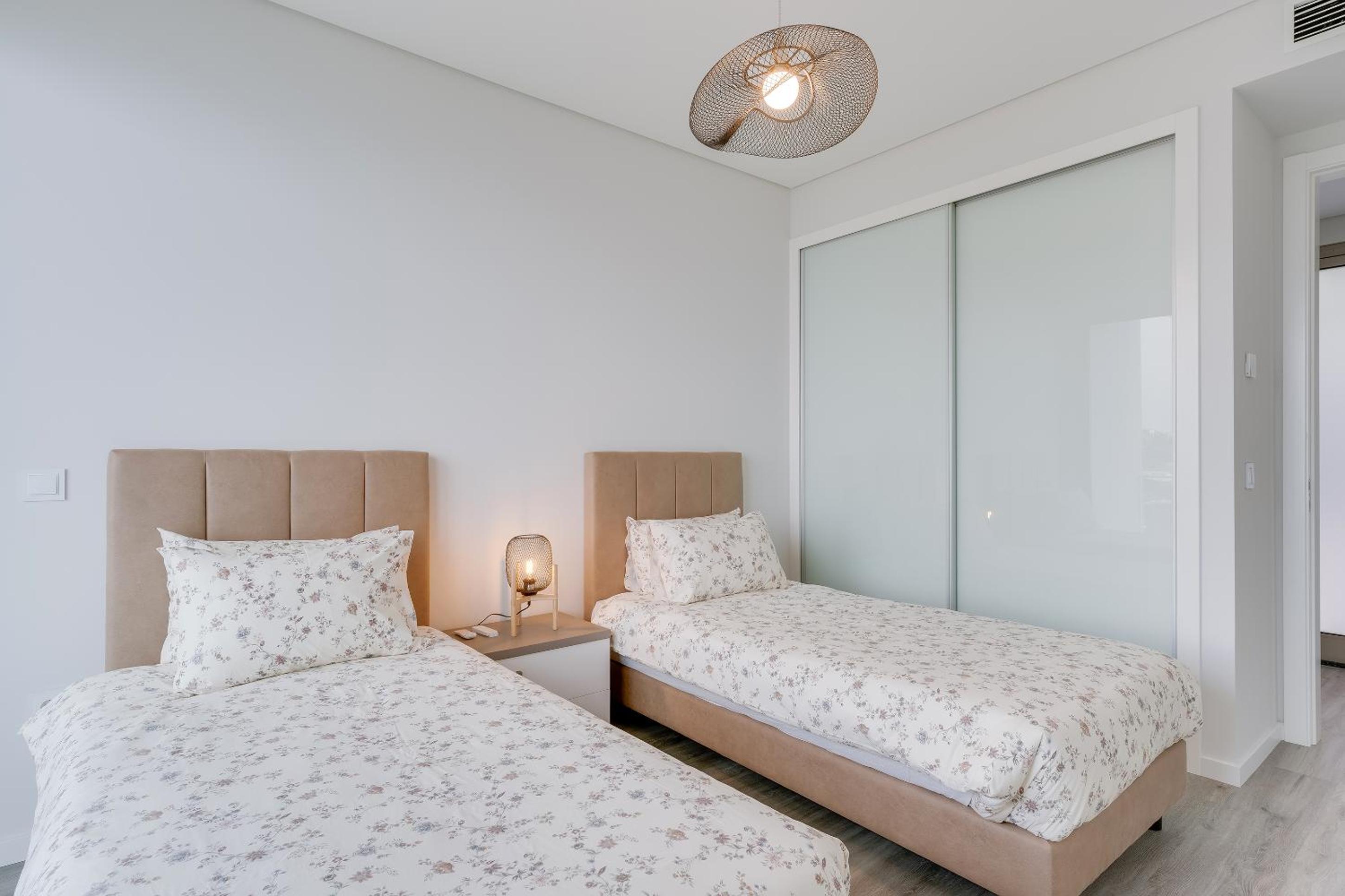Three-Bedroom Villa photo 2