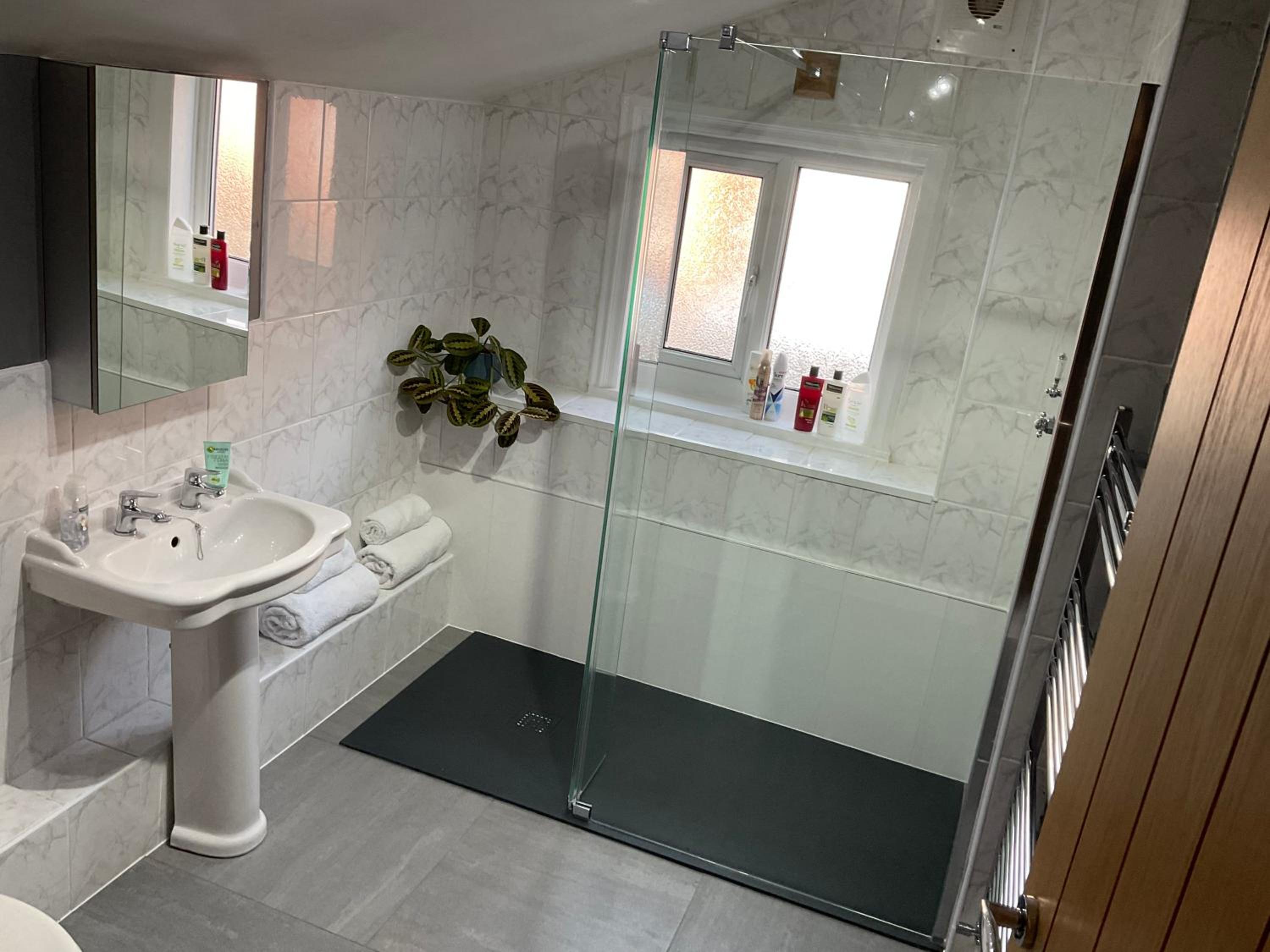 Double Room - Photo 4