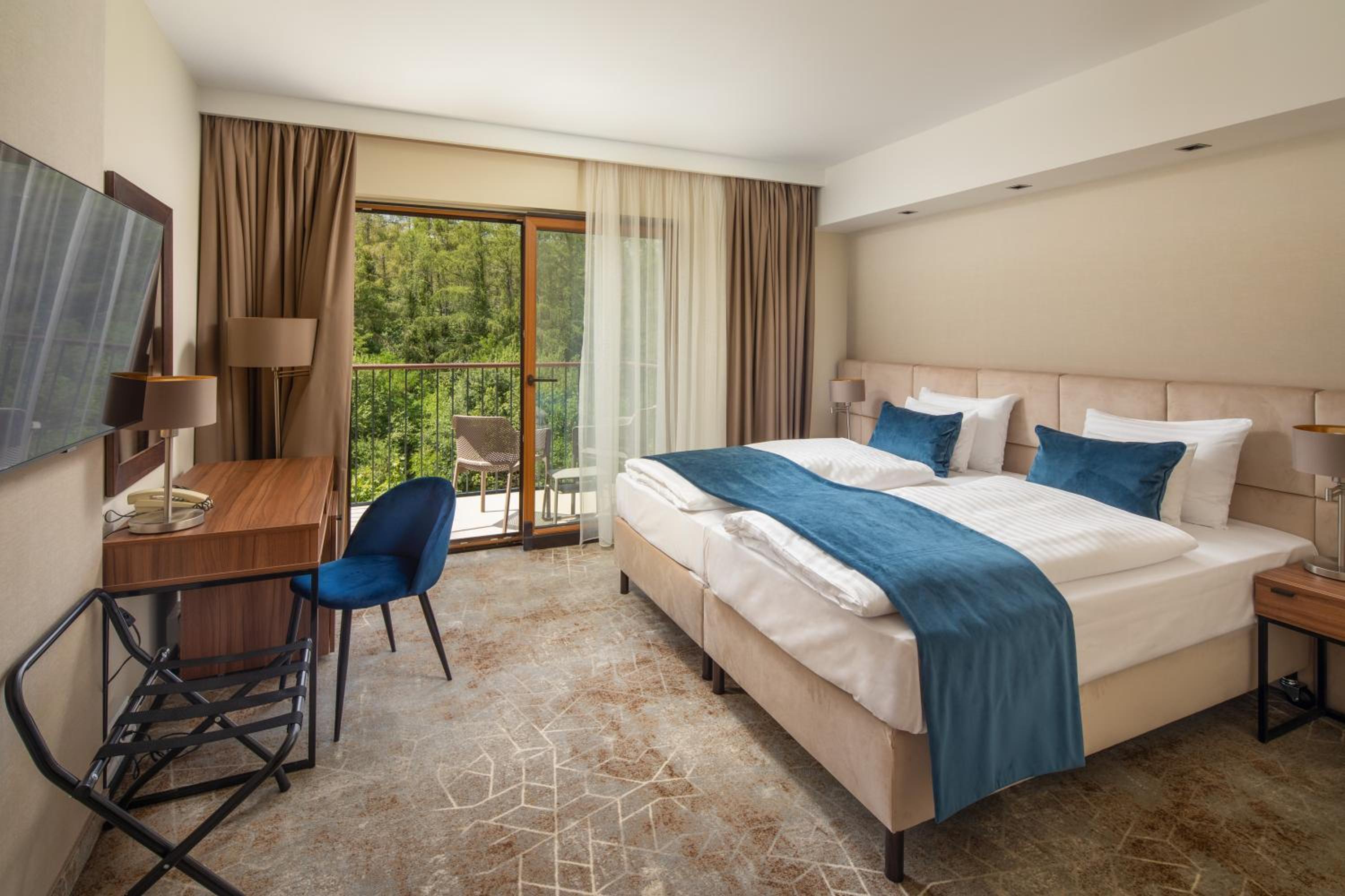 Double Room with Balcony photo 2