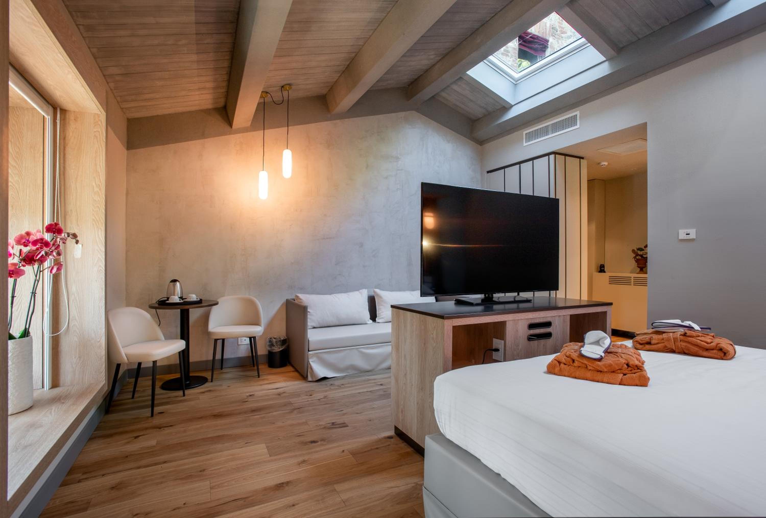 Luxury Quadruple Room photo 1