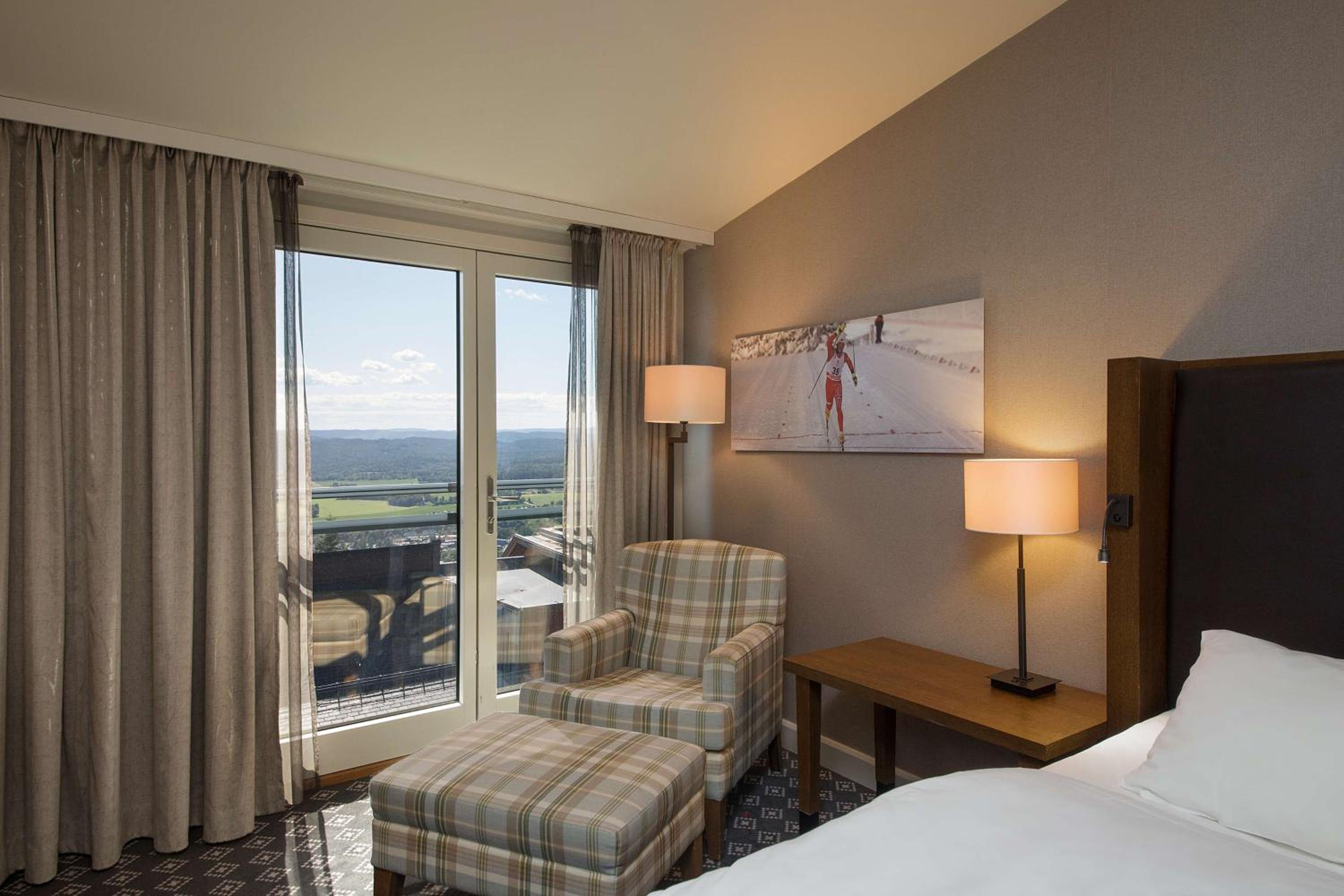 Superior King Room - Photo 3