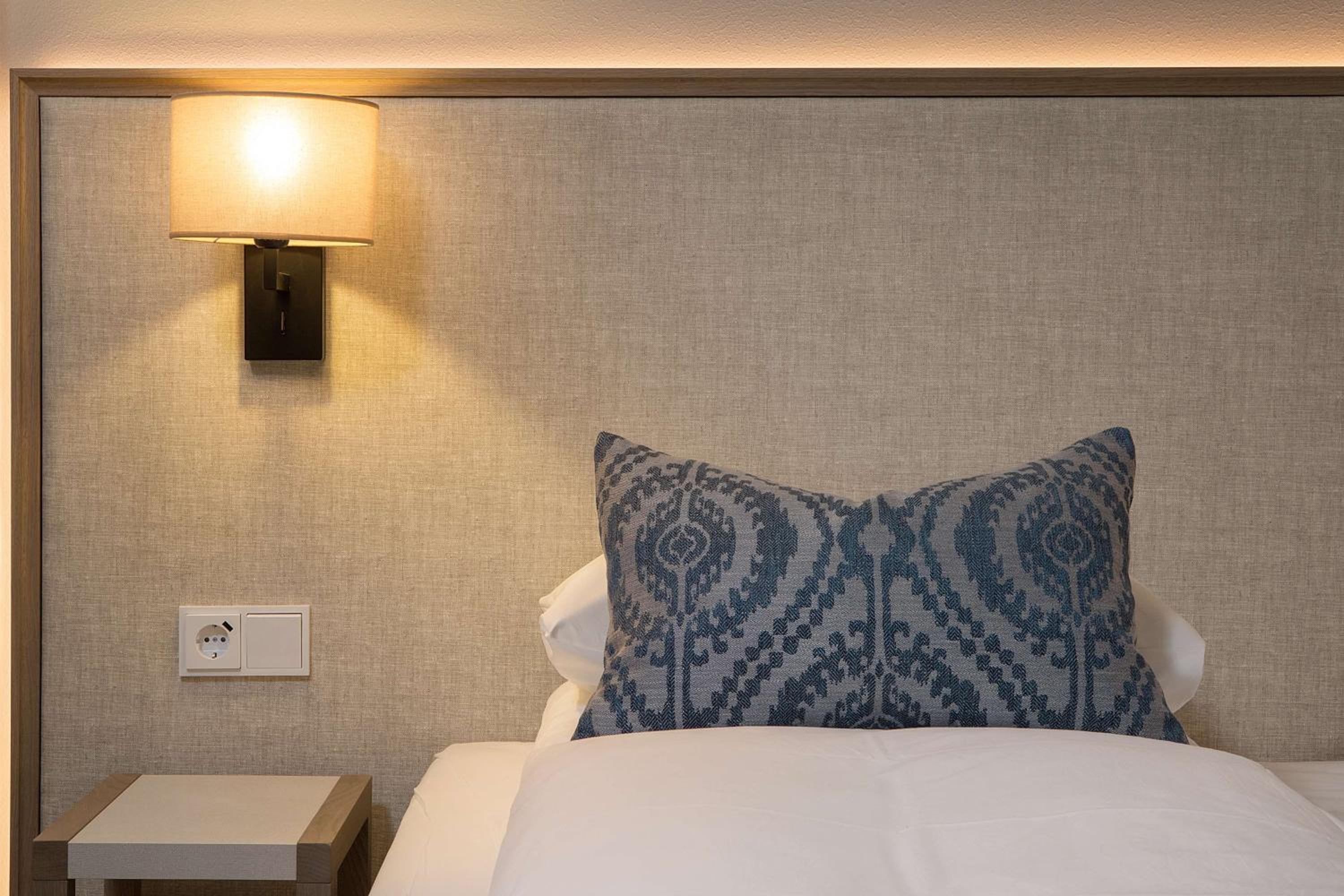 Superior King Room - Photo 1