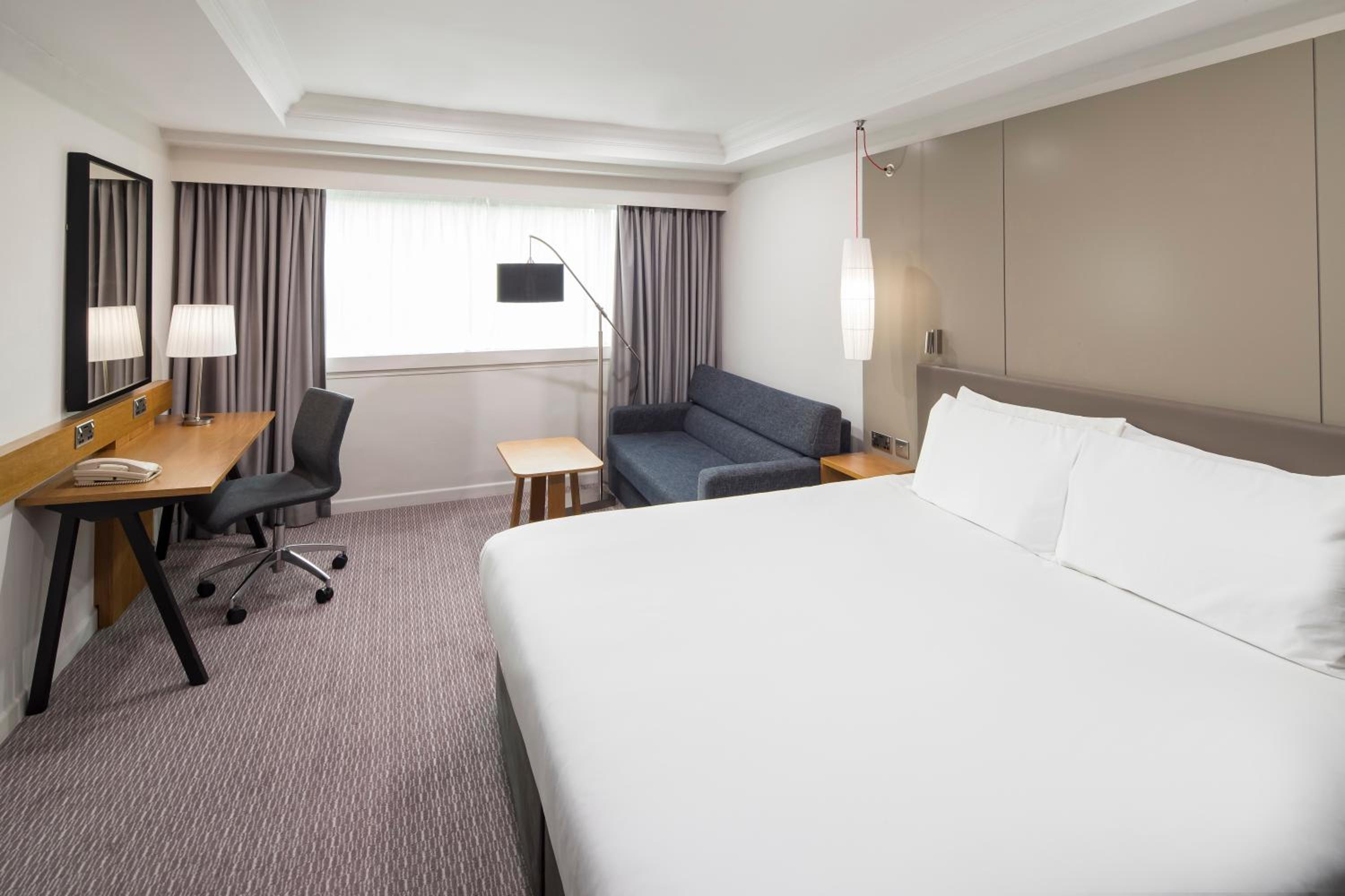 Super King Bed Premium With Sofa Bed photo 2