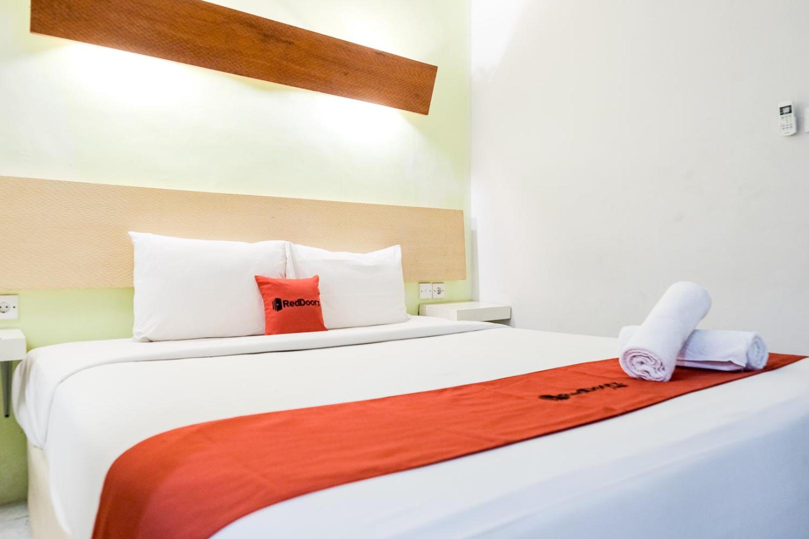 Standard Double Room - Photo 6