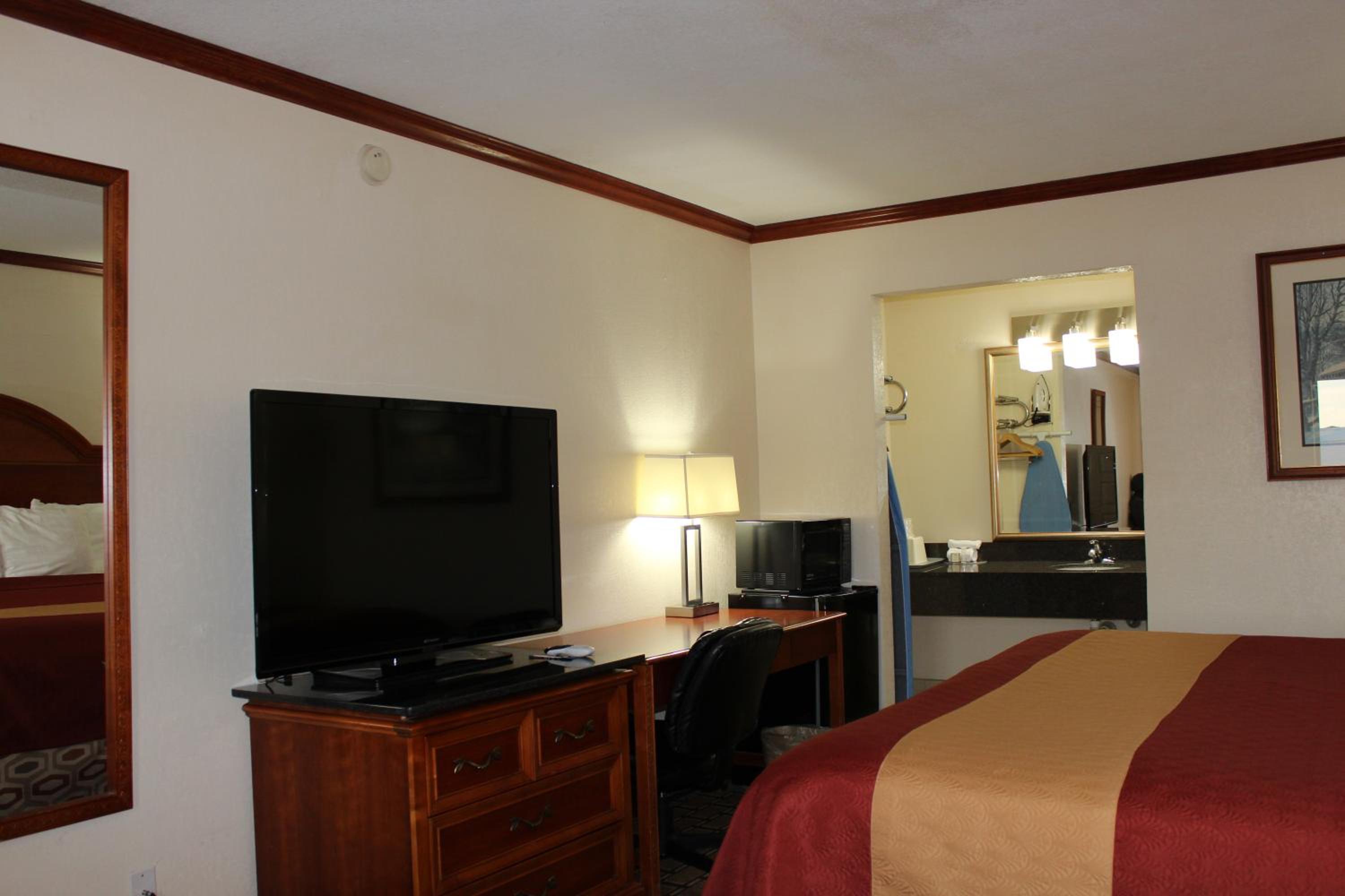King Room - Non-Smoking