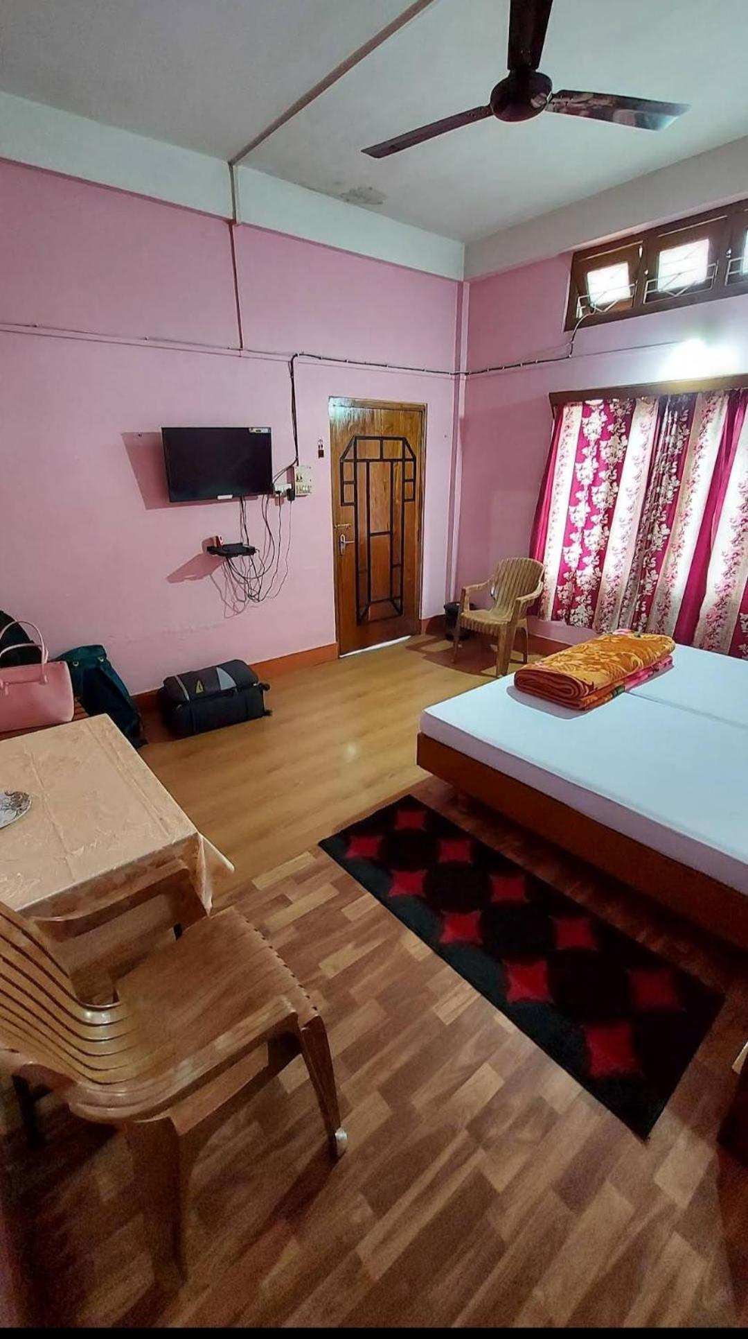 Budget Double or Twin Room photo 2