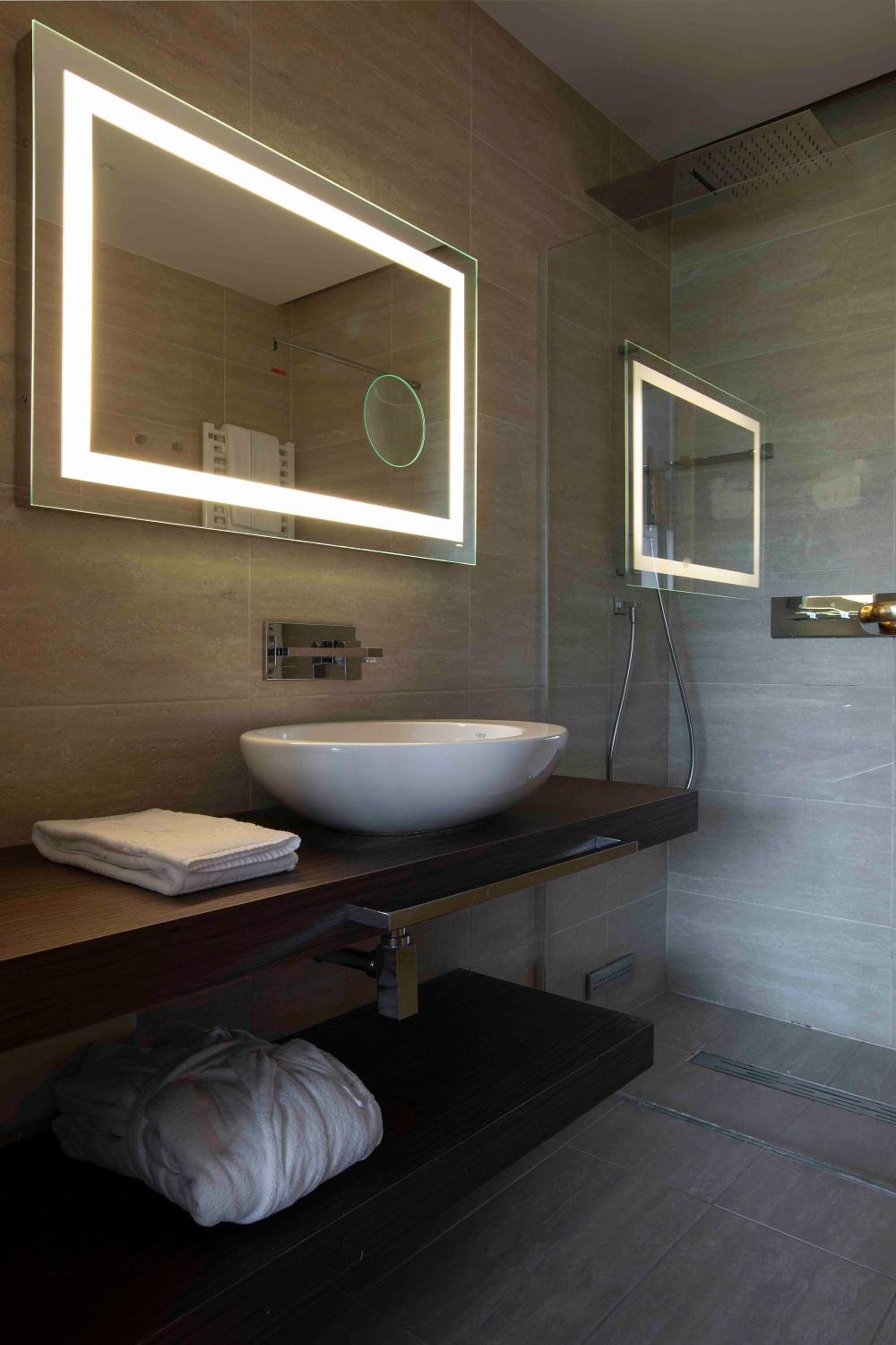 Classic Double or Twin Room - Photo 5