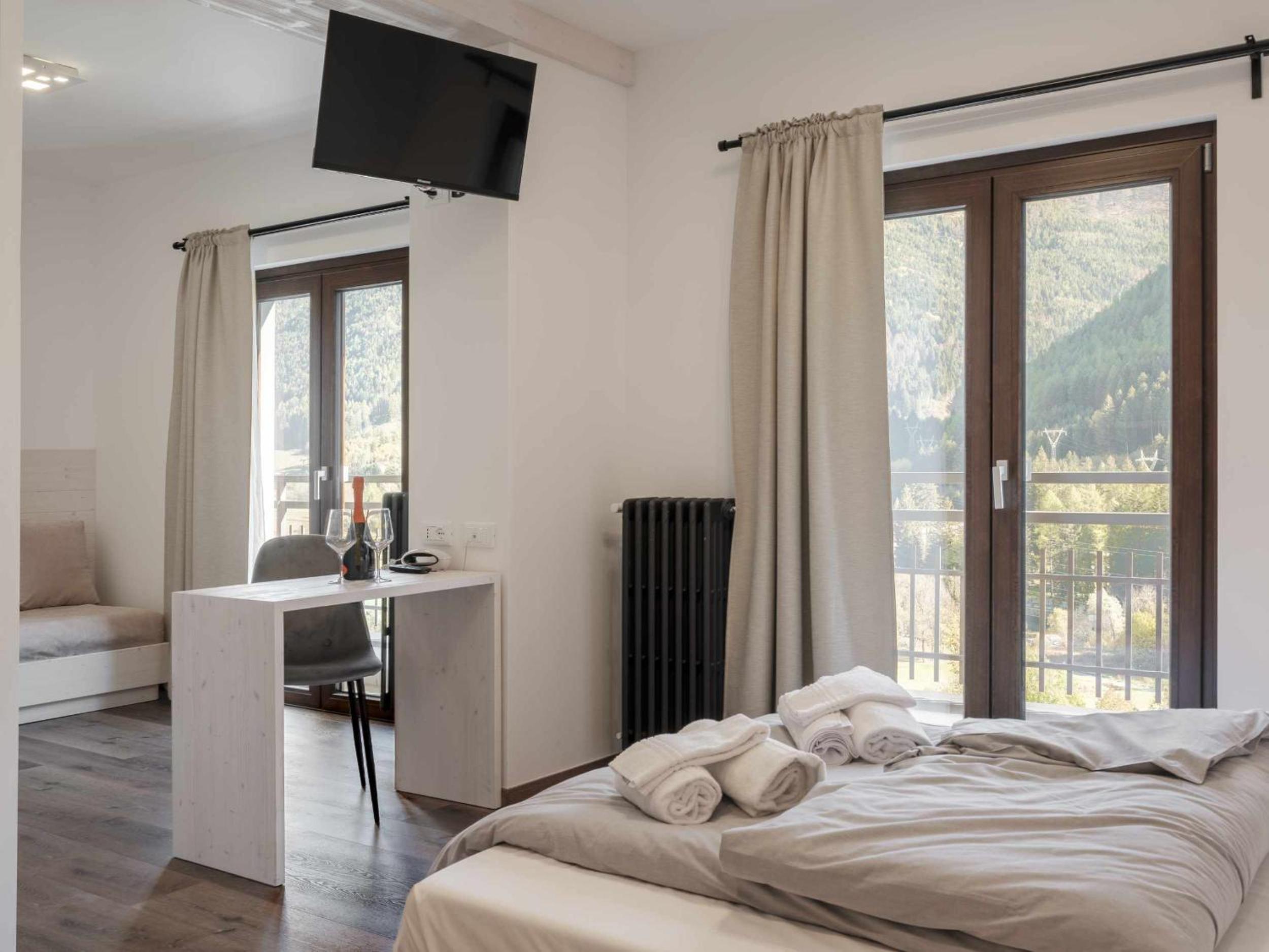 Luxury Triple Room photo 2