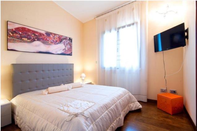 Villa photo 1