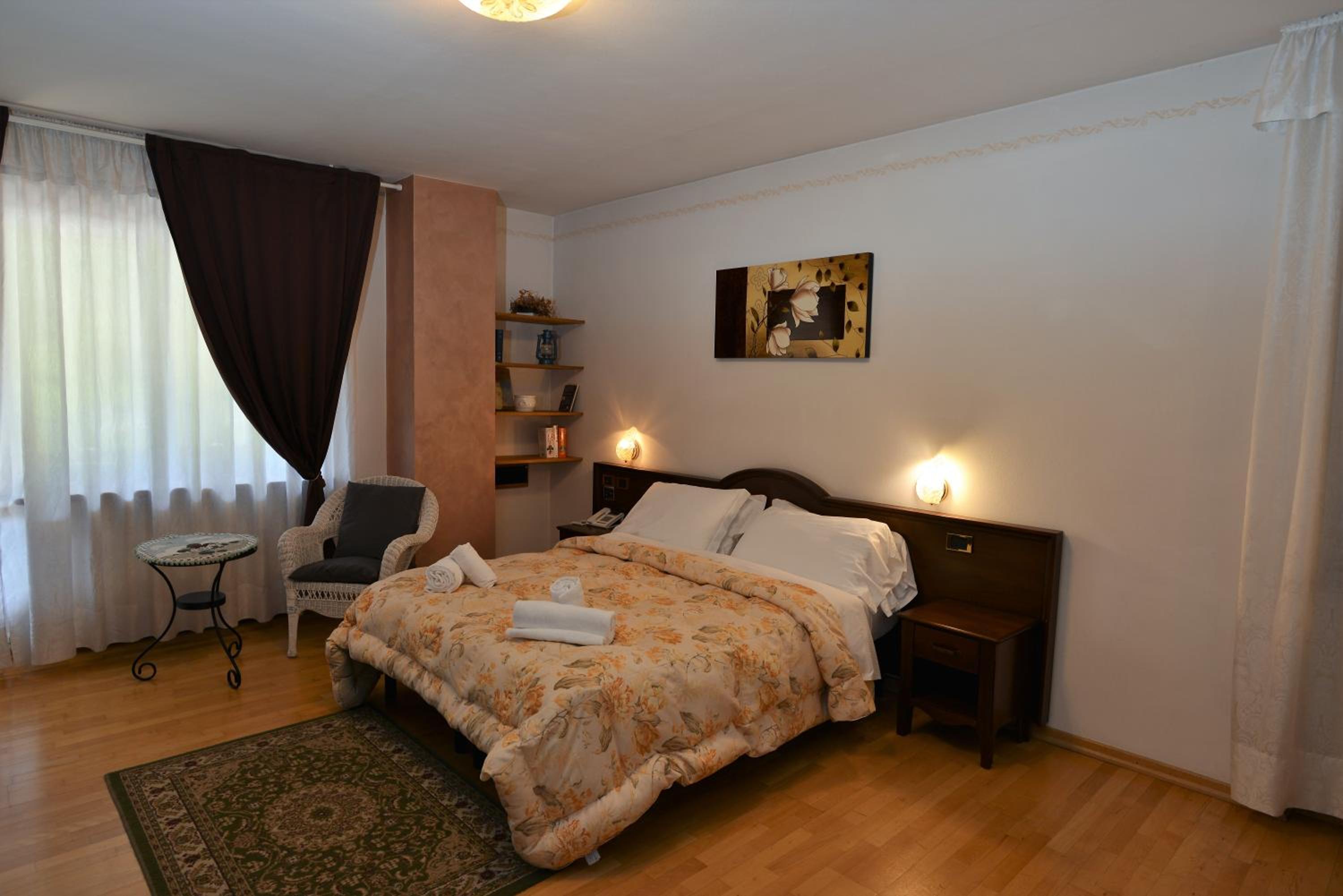 Superior Double Room - Photo 3