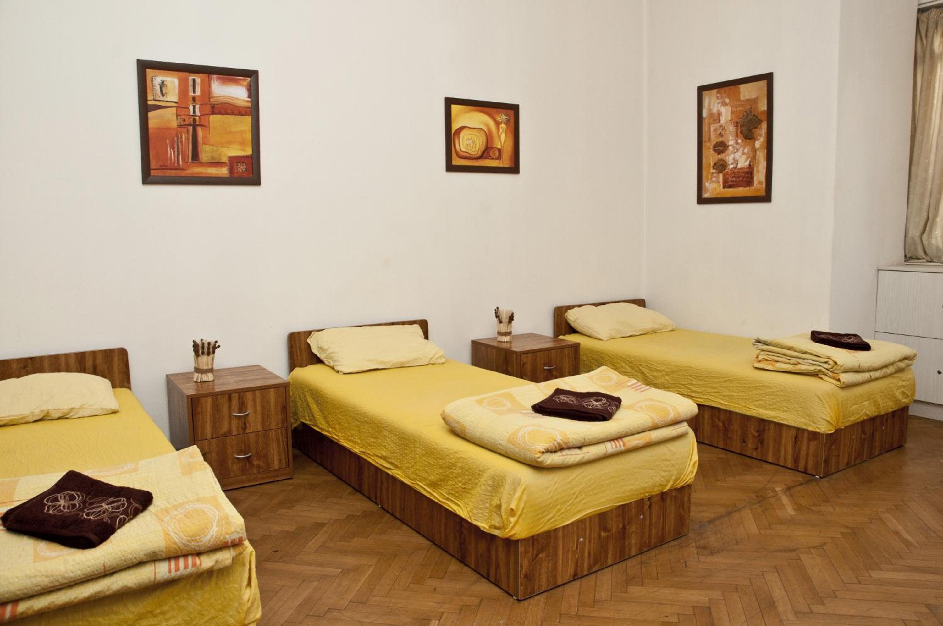 Triple Room - Photo 1