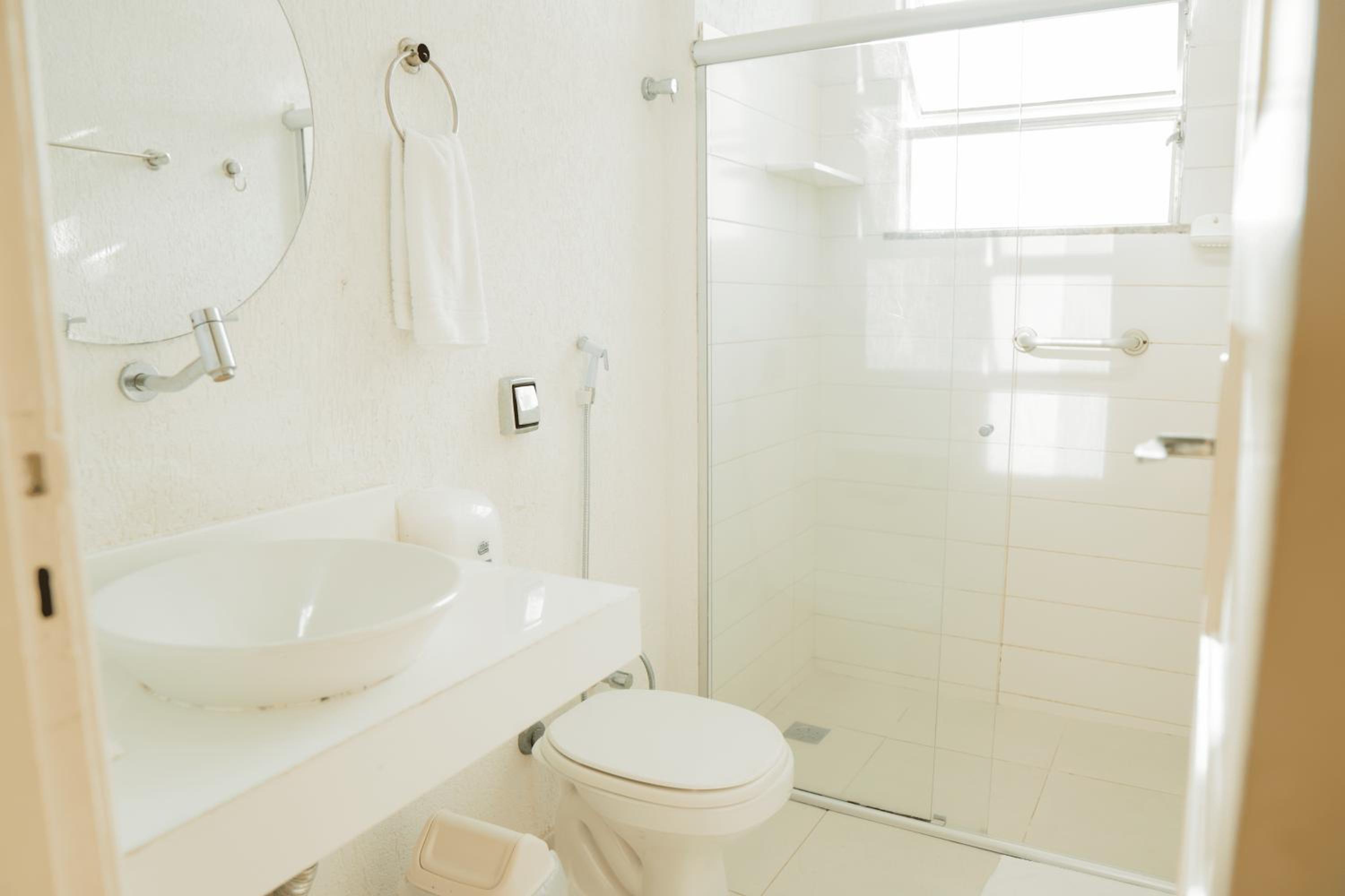 Double Room - Photo 17