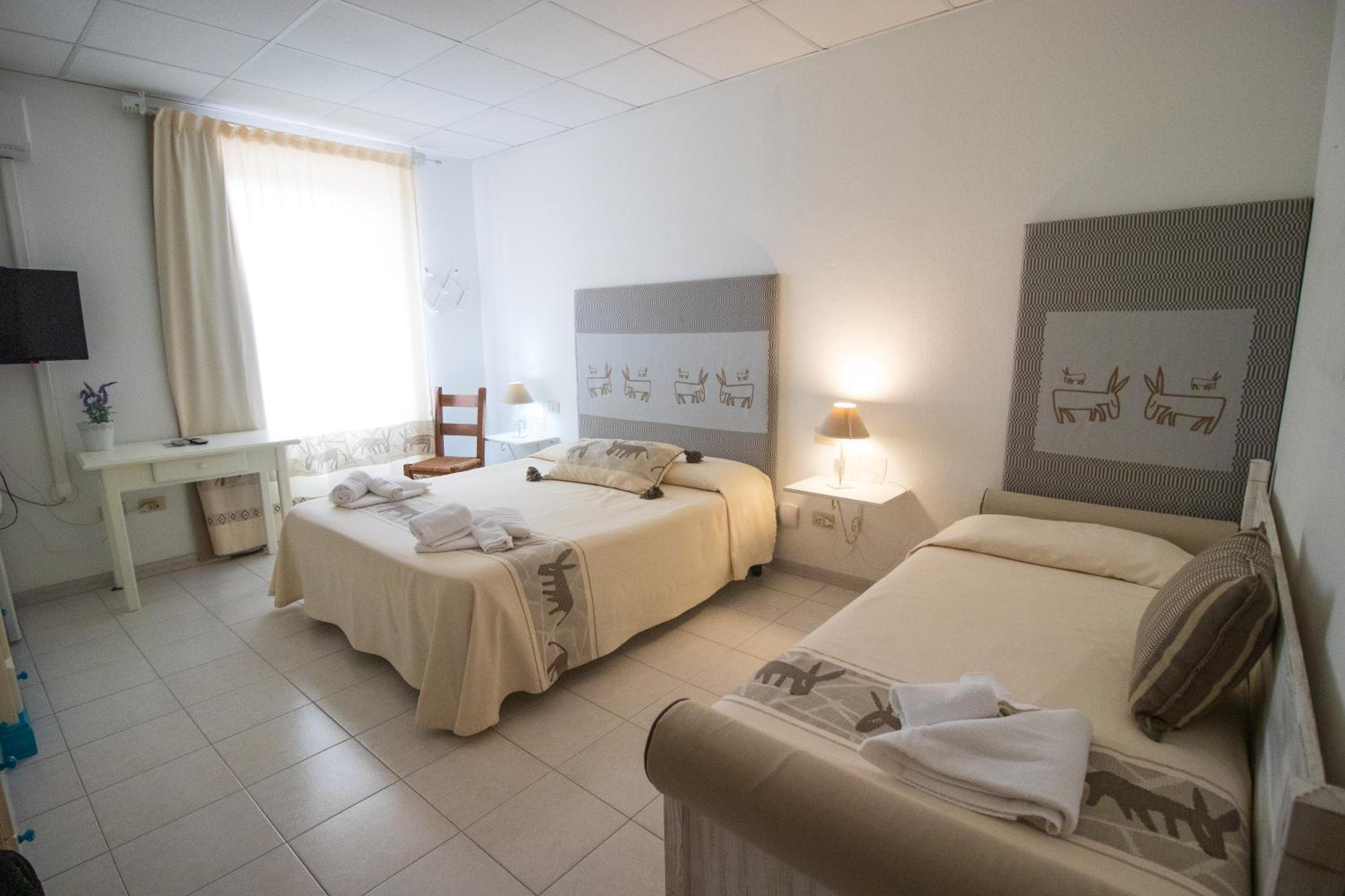 Triple Room - Photo 7