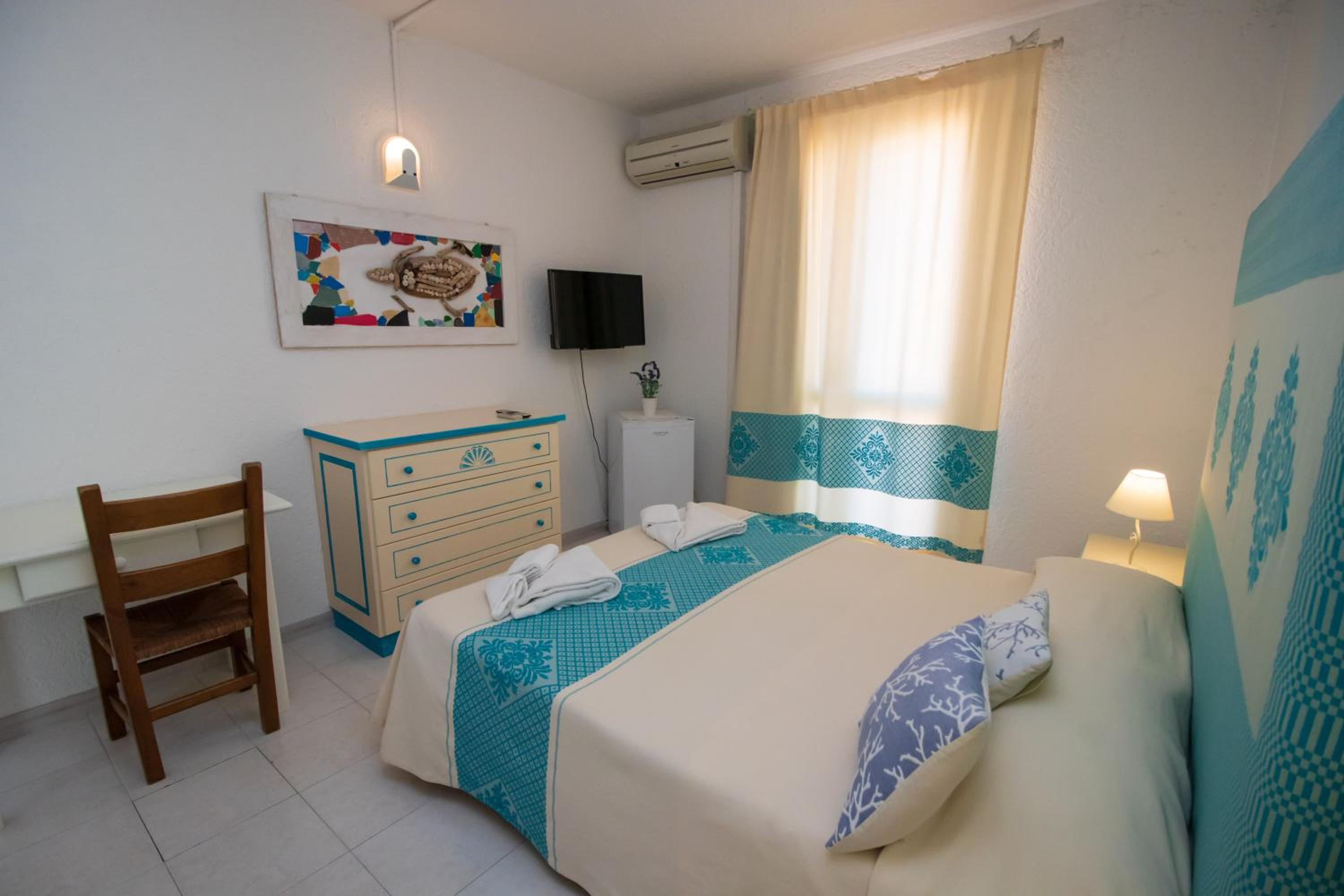 Double Room - Photo 6