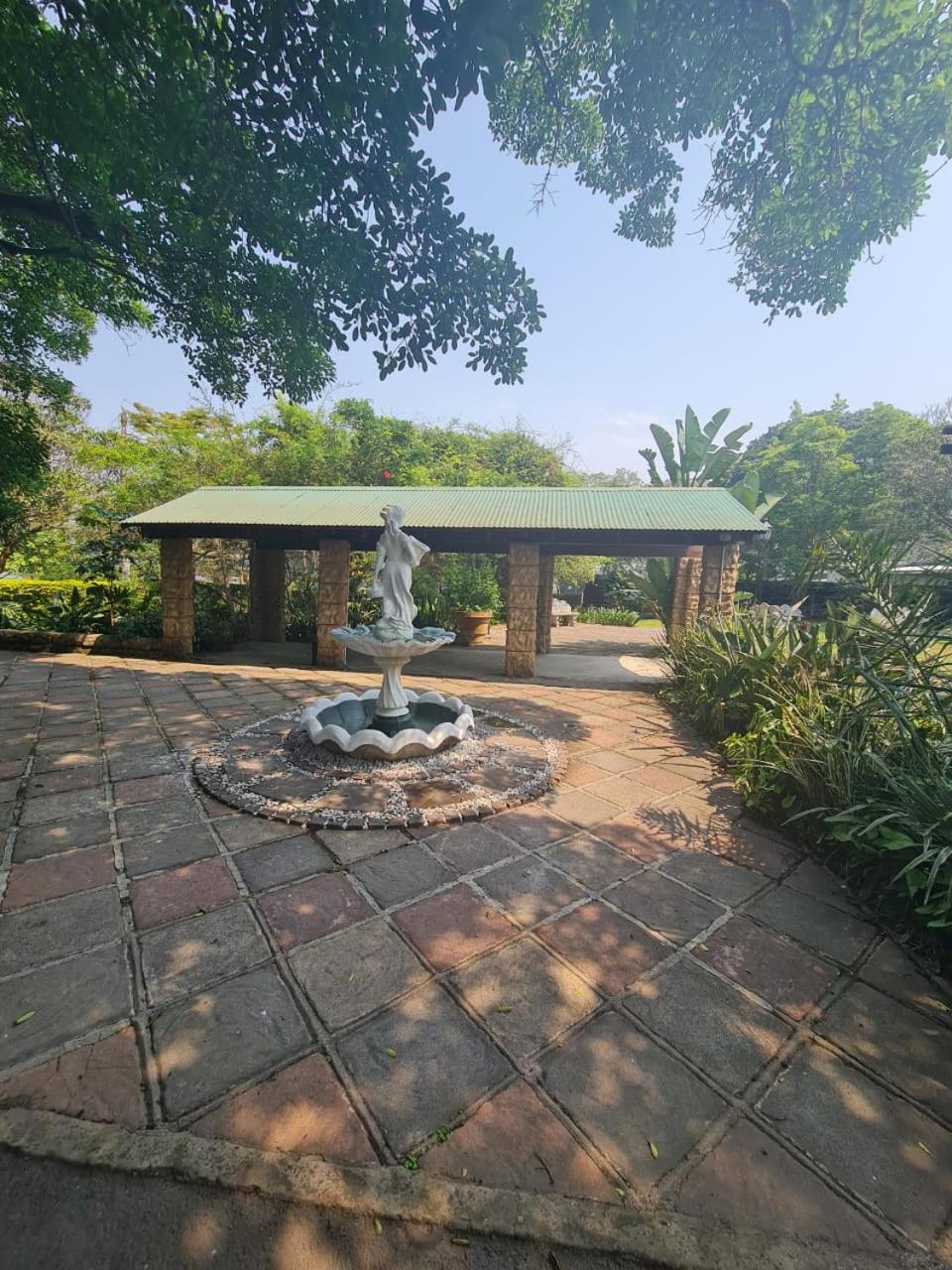 Two-Bedroom Chalet - Photo 11