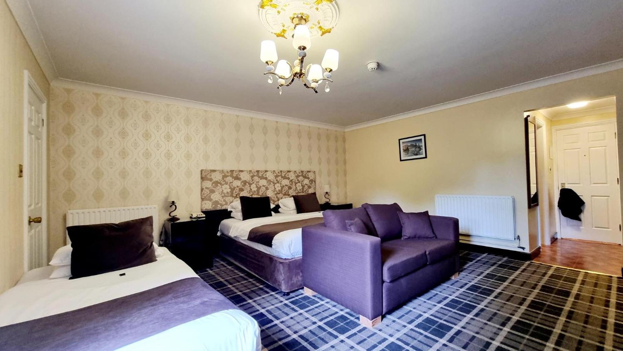 Family Room - Photo 1