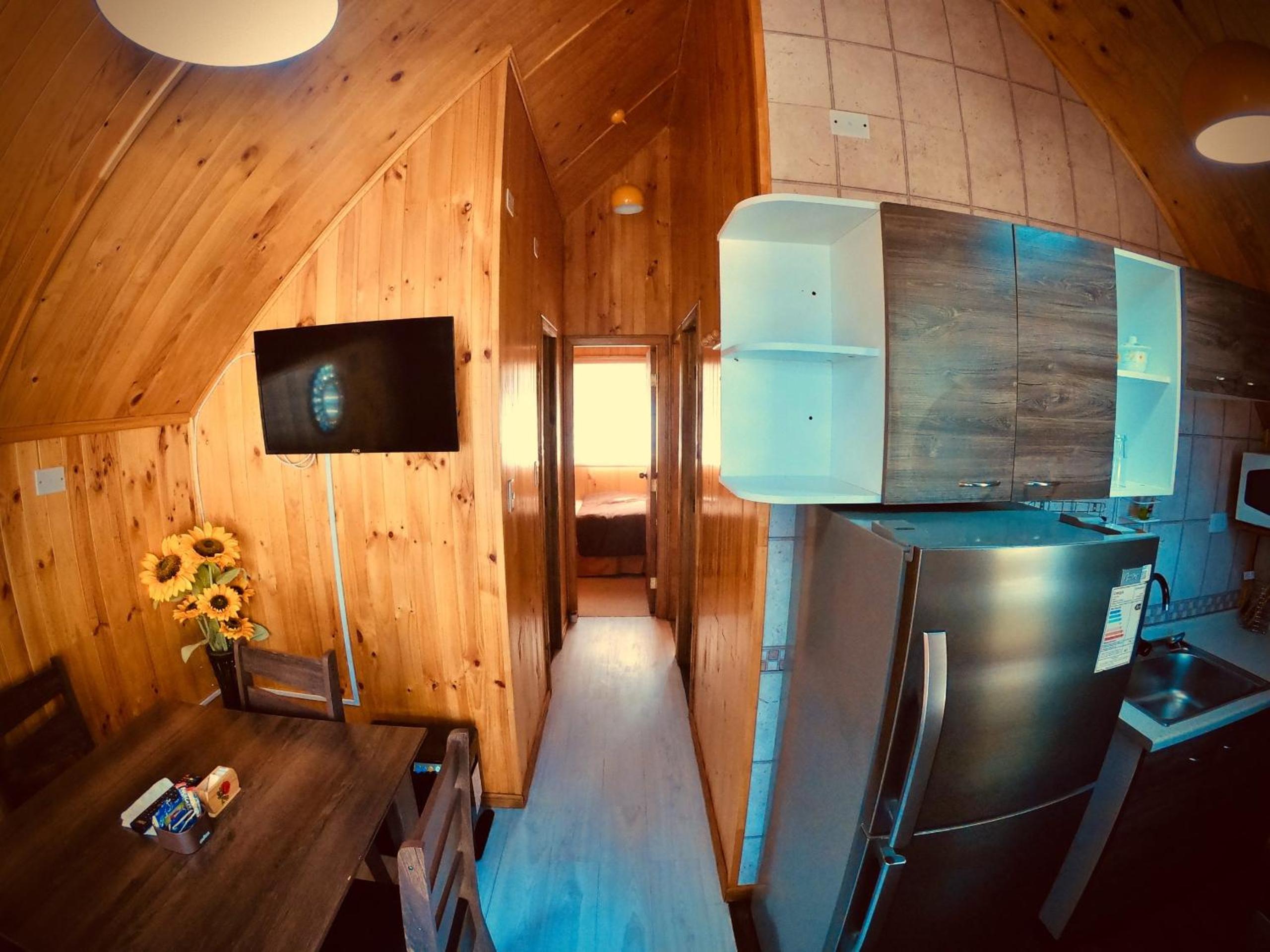 Three-Bedroom Bungalow photo 2