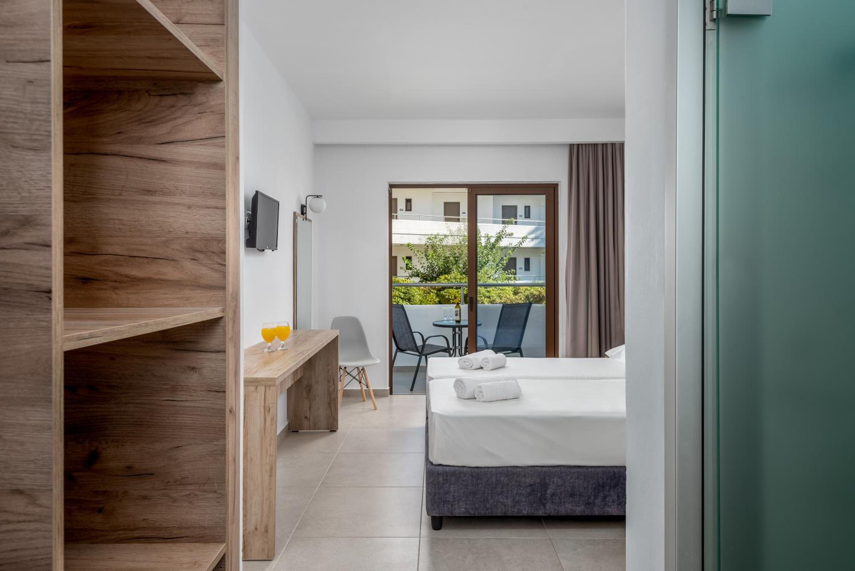 Superior Double Room - Photo 4