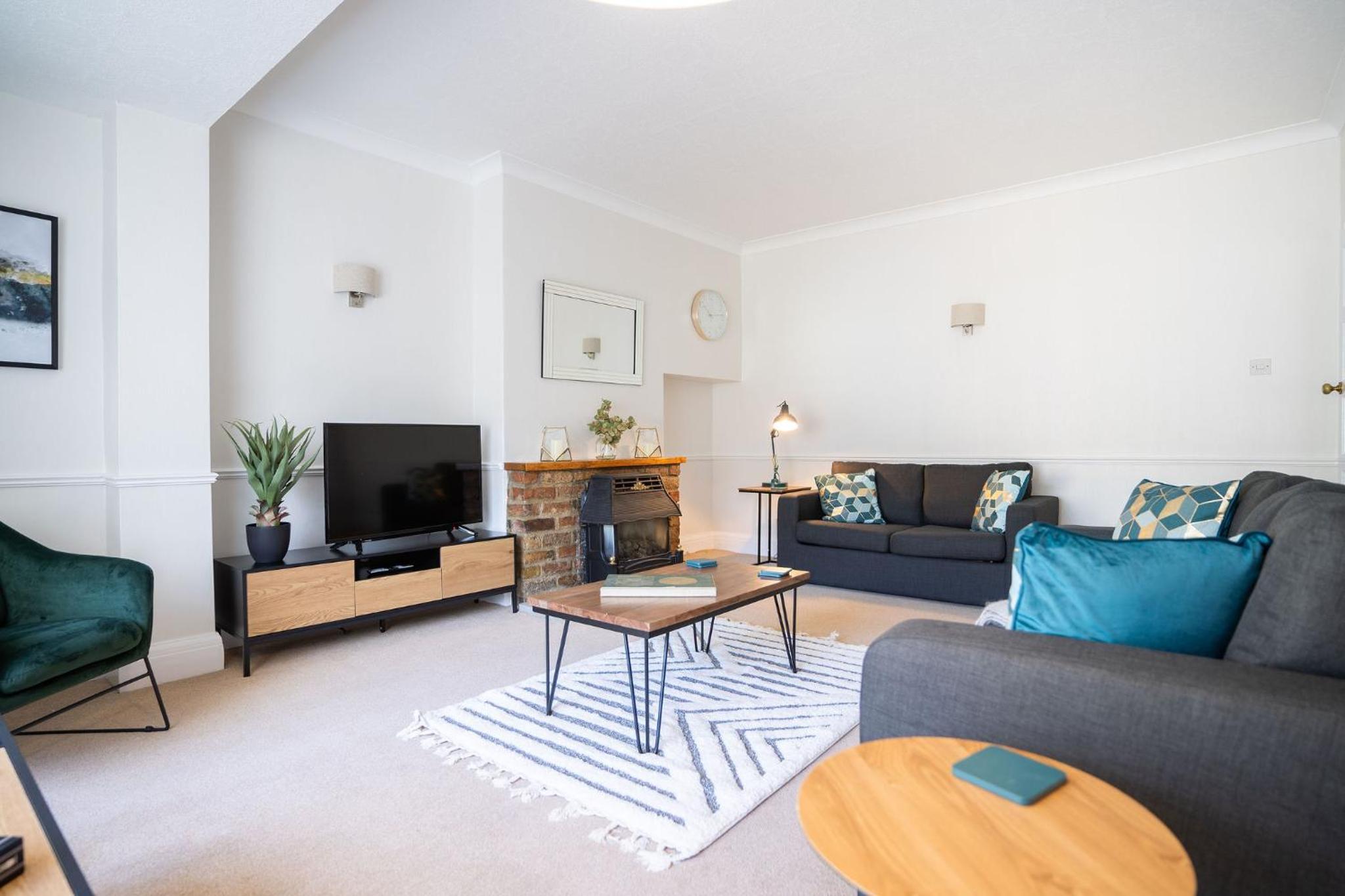 Three-Bedroom House photo 1