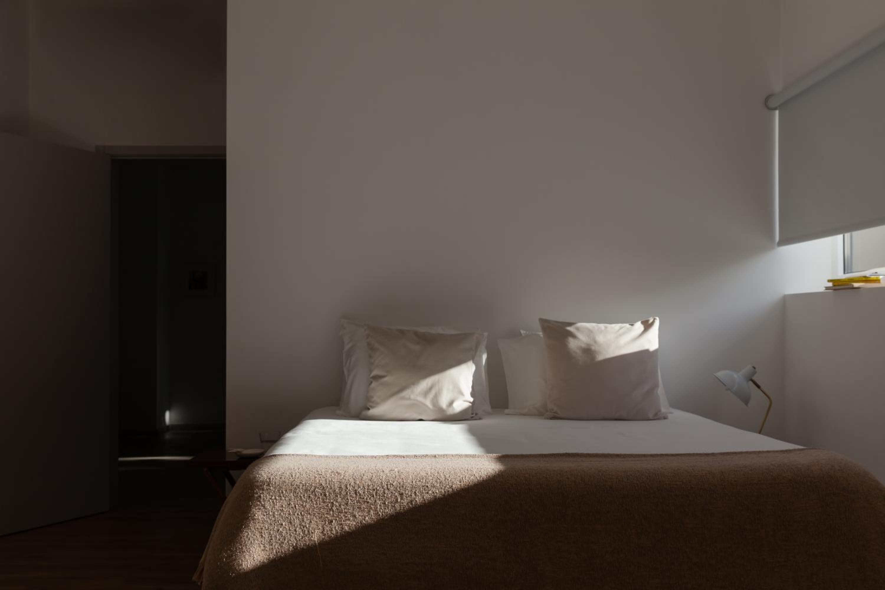 Standard Suite - Photo 2