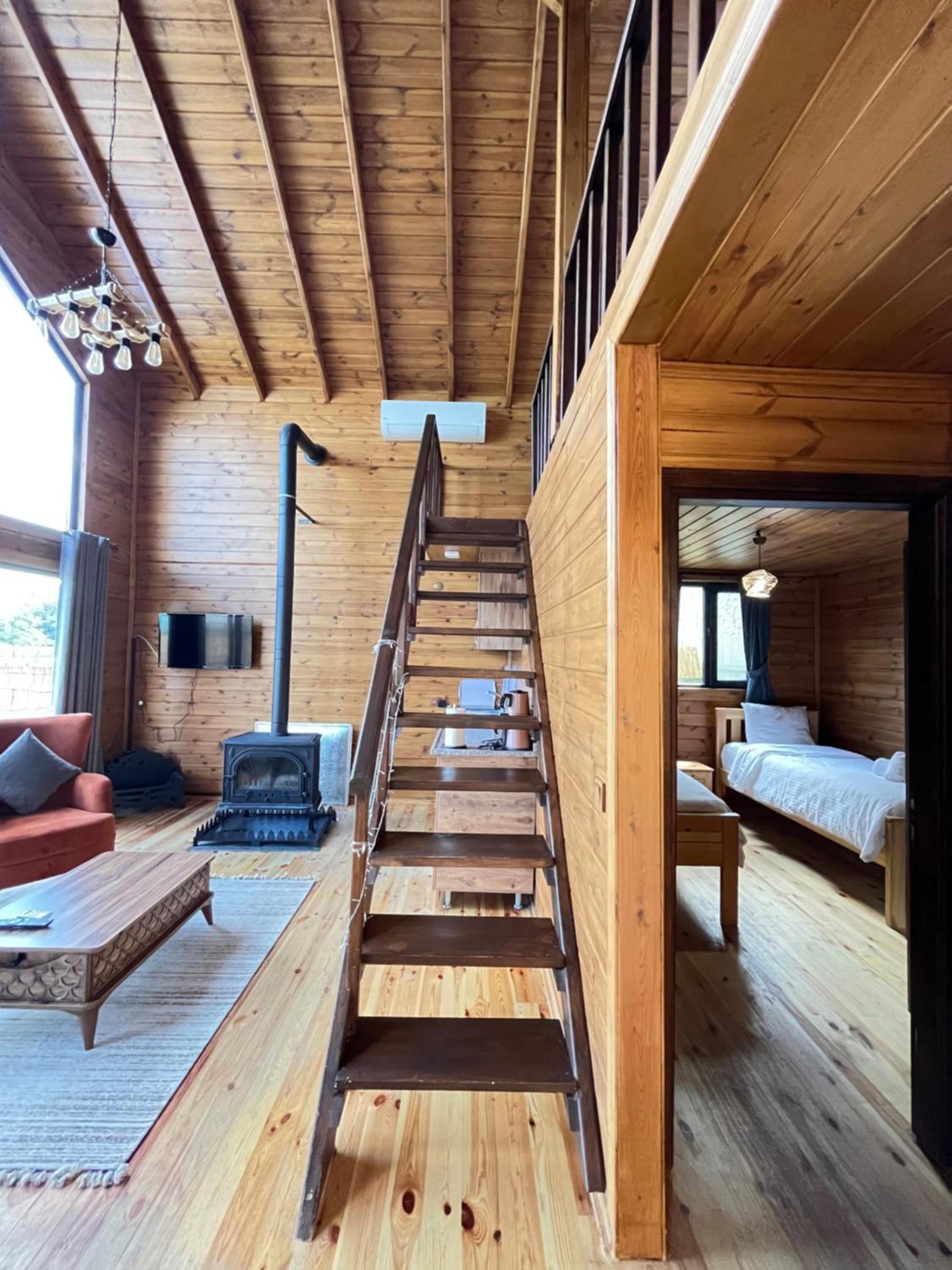 Deluxe Bungalow - Photo 18