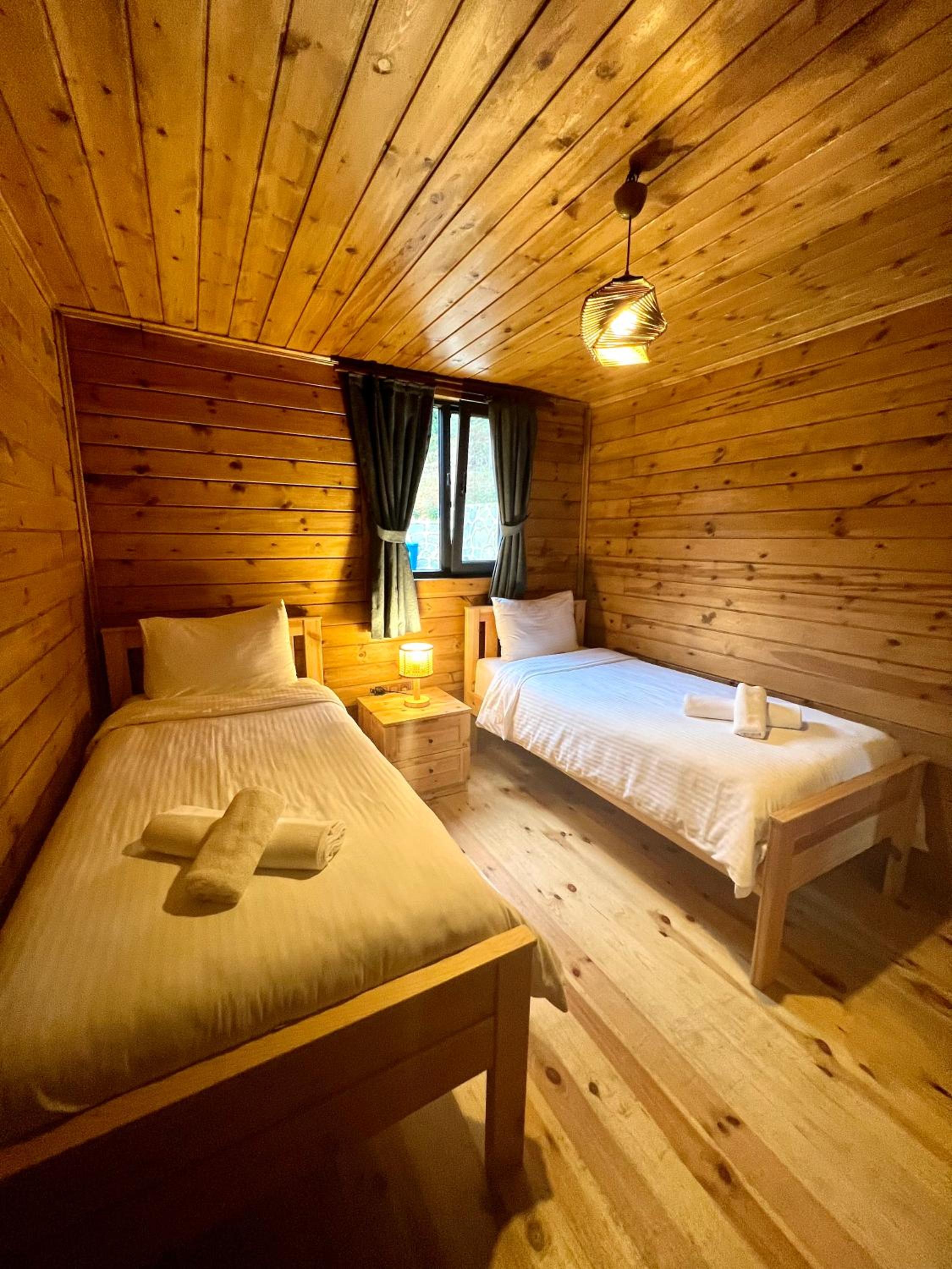 Deluxe Bungalow - Photo 17