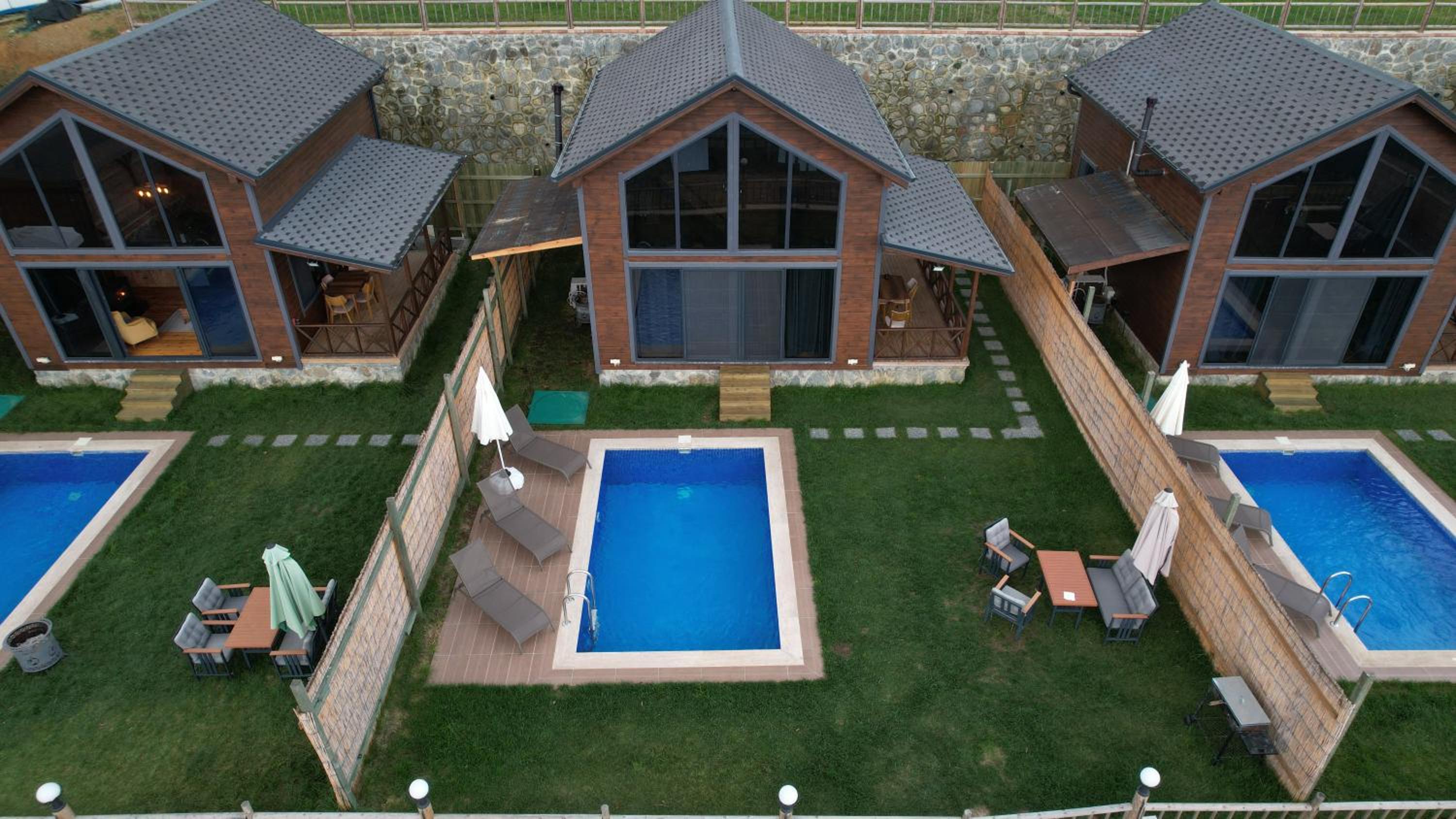 Deluxe Bungalow - Photo 16