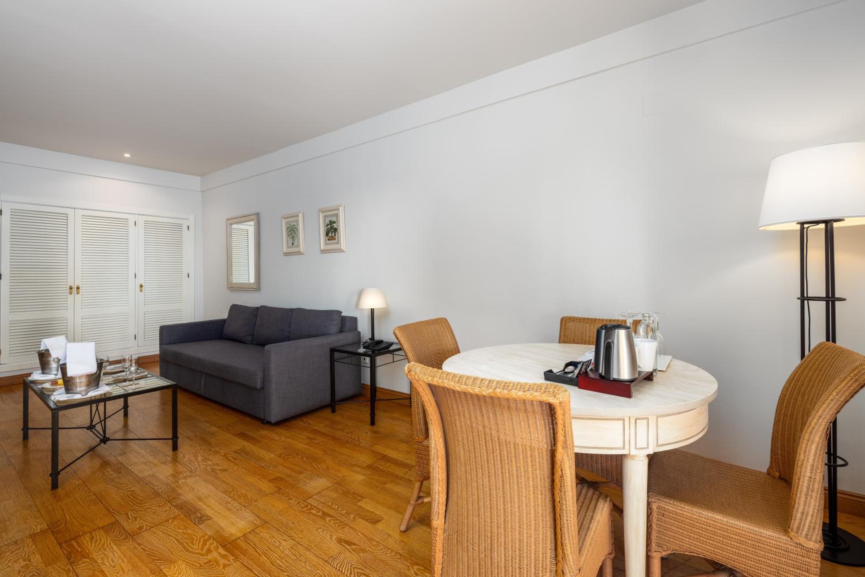 Junior Suite - Photo 1