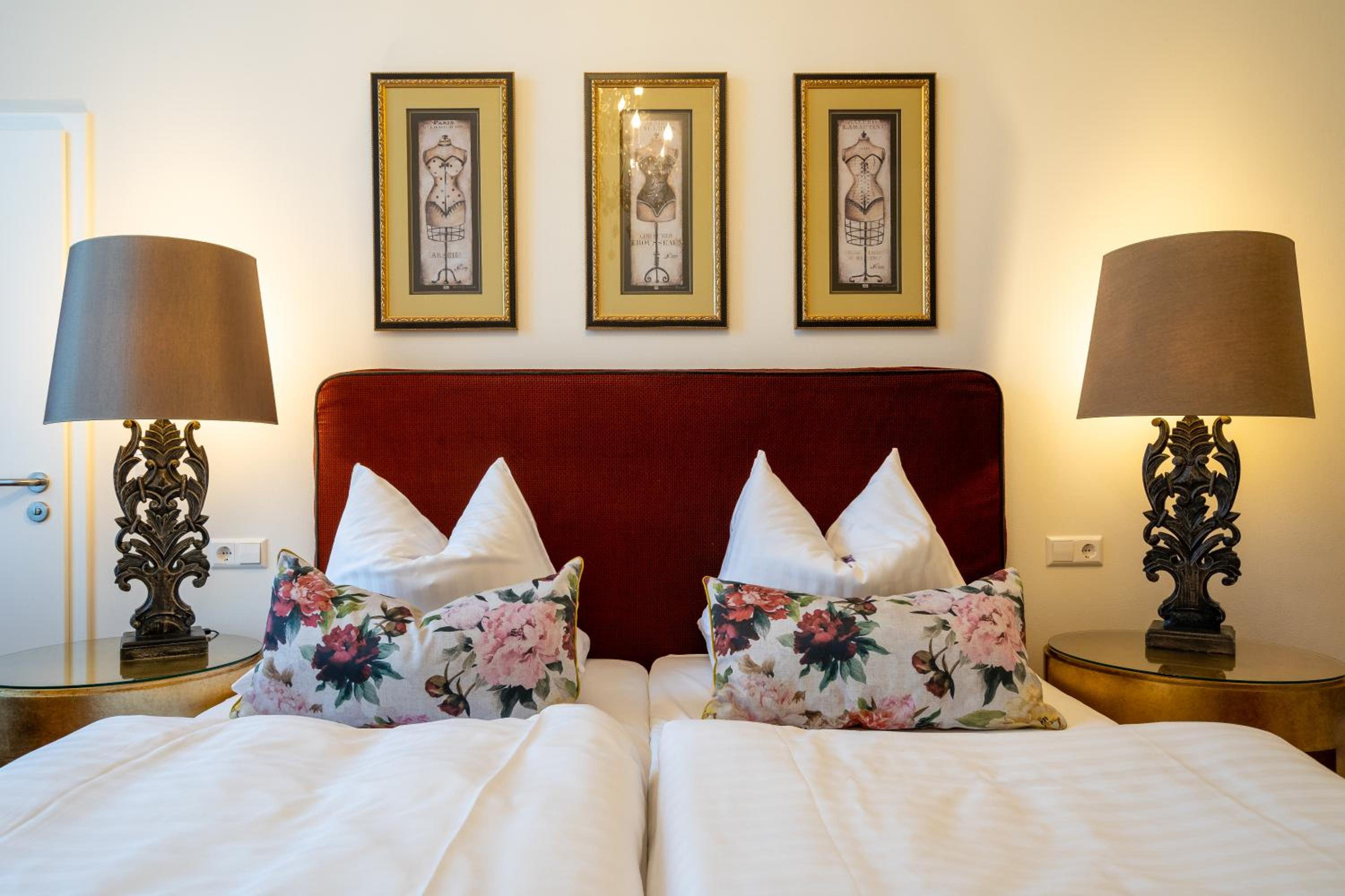 Deluxe Double Room photo 2