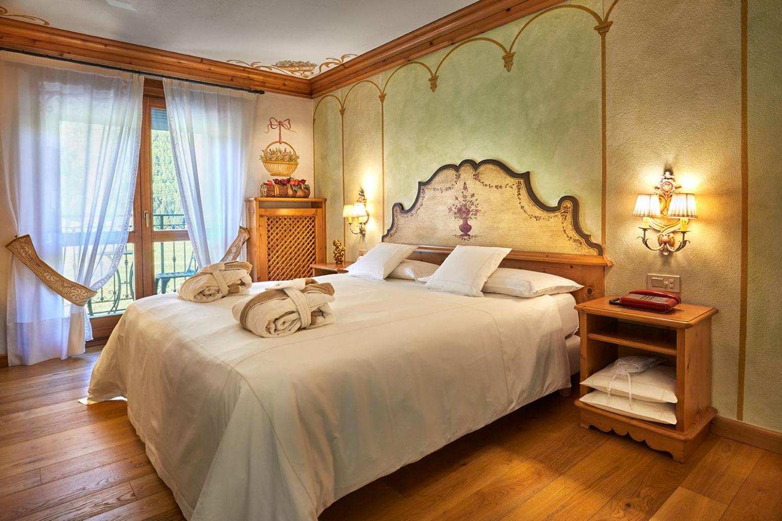 Classic Double Room with Balcony