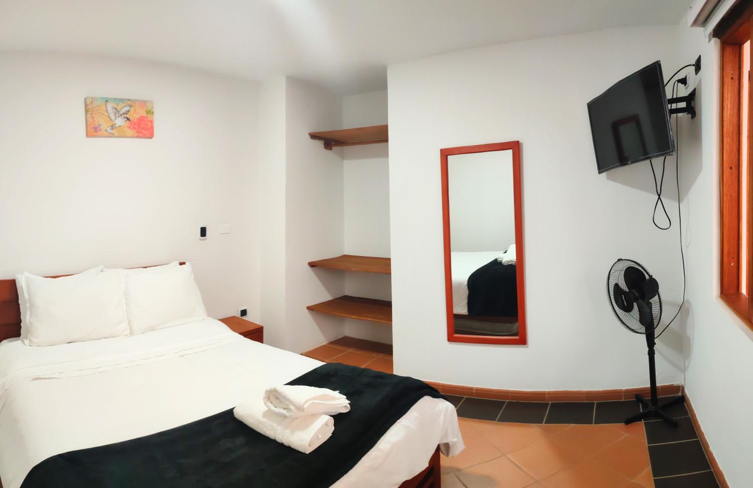 Double Room with Private Bathroom photo 1