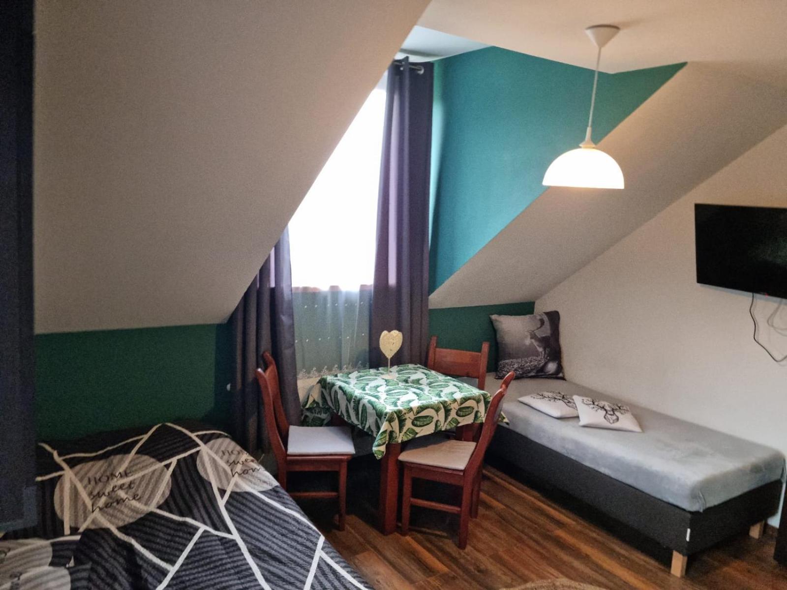 Triple Room - Photo 8