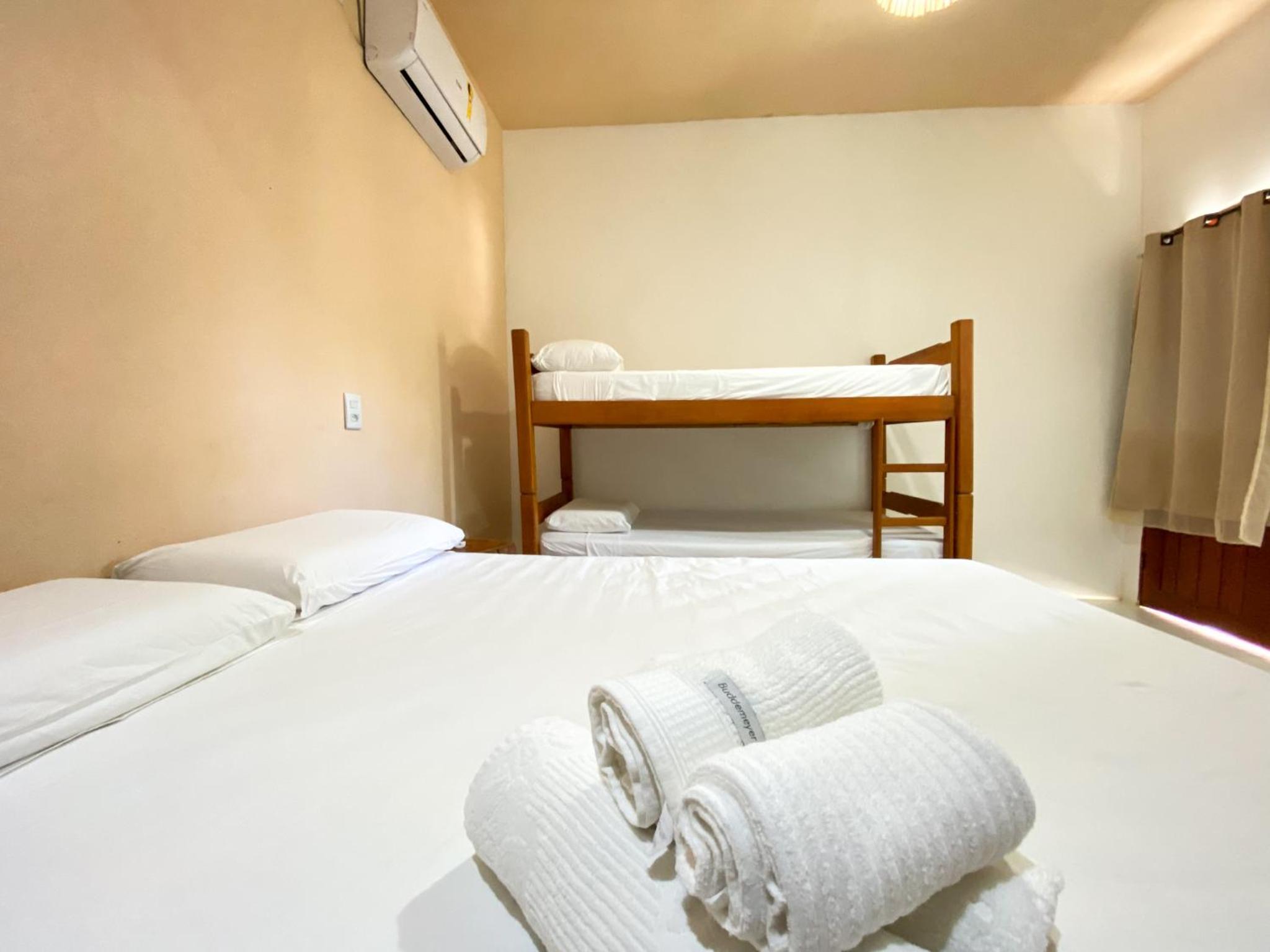 Quadruple Room - Photo 1
