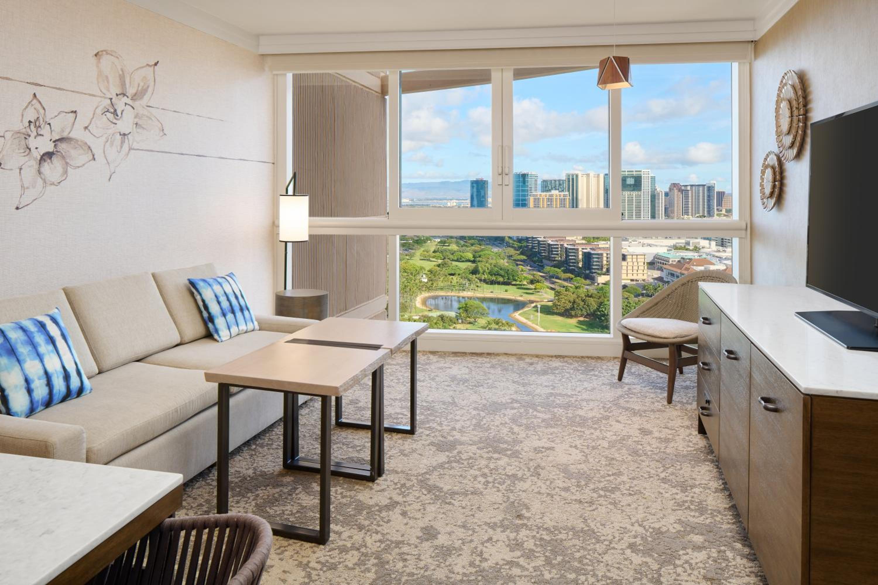 Ocean View Suite 1 Bedroom - King - Photo 1