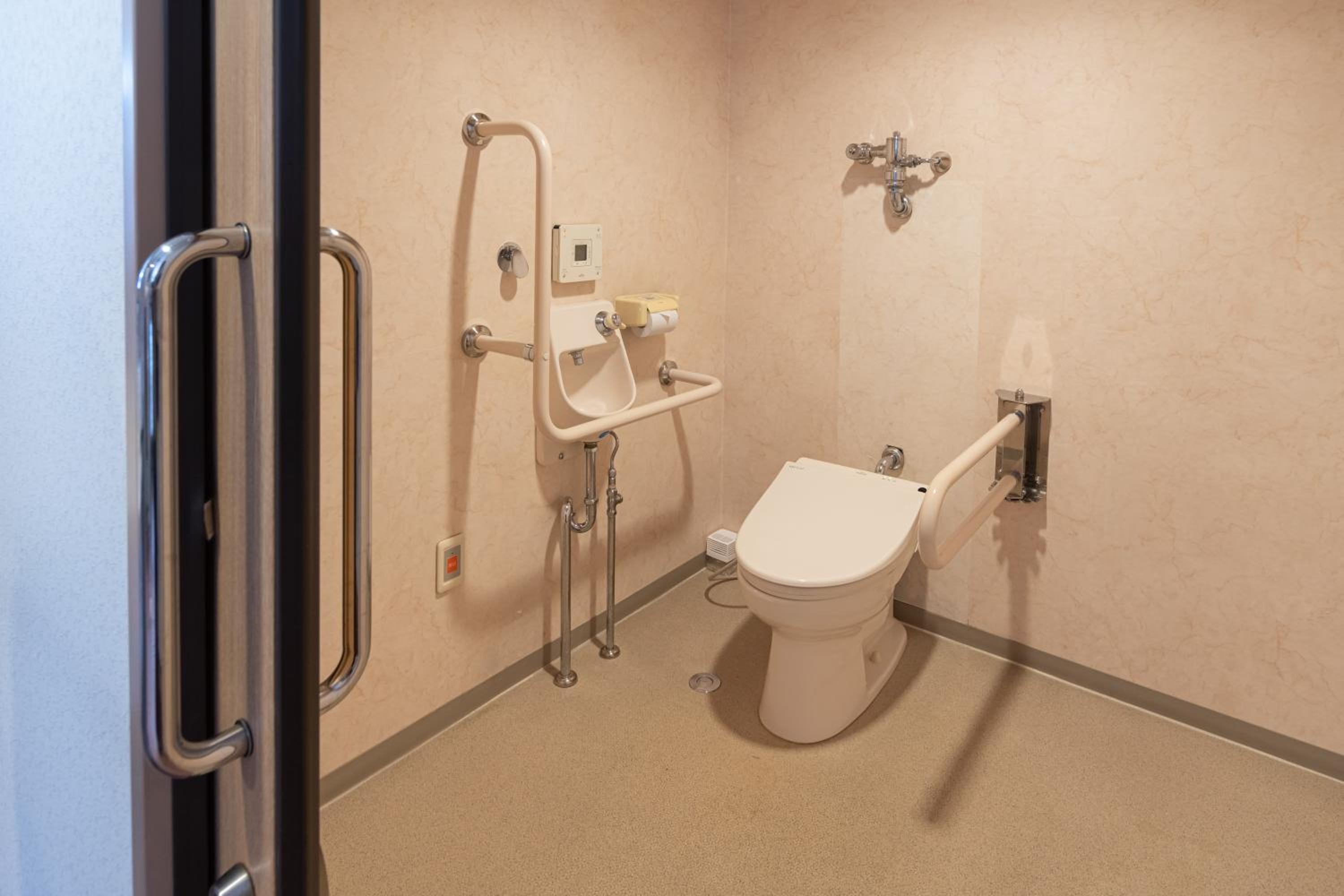 Accessible room (With Private Bath) photo 3