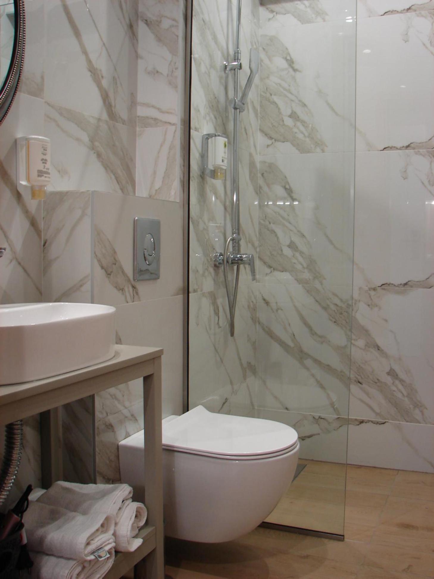 Superior King Room photo 2
