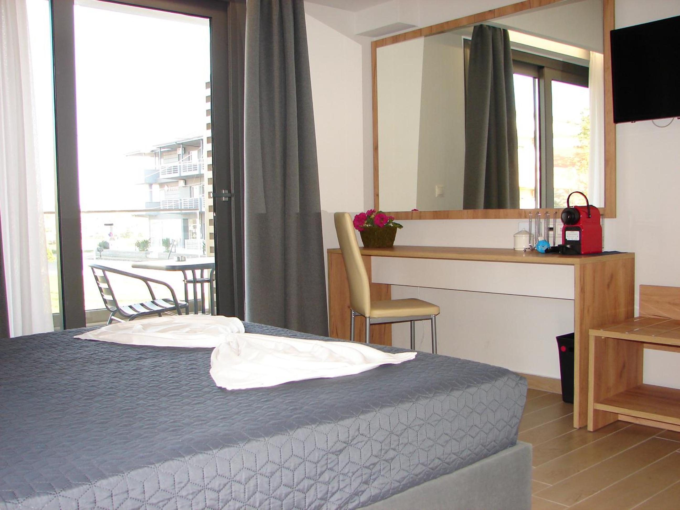 Superior King Room photo 3