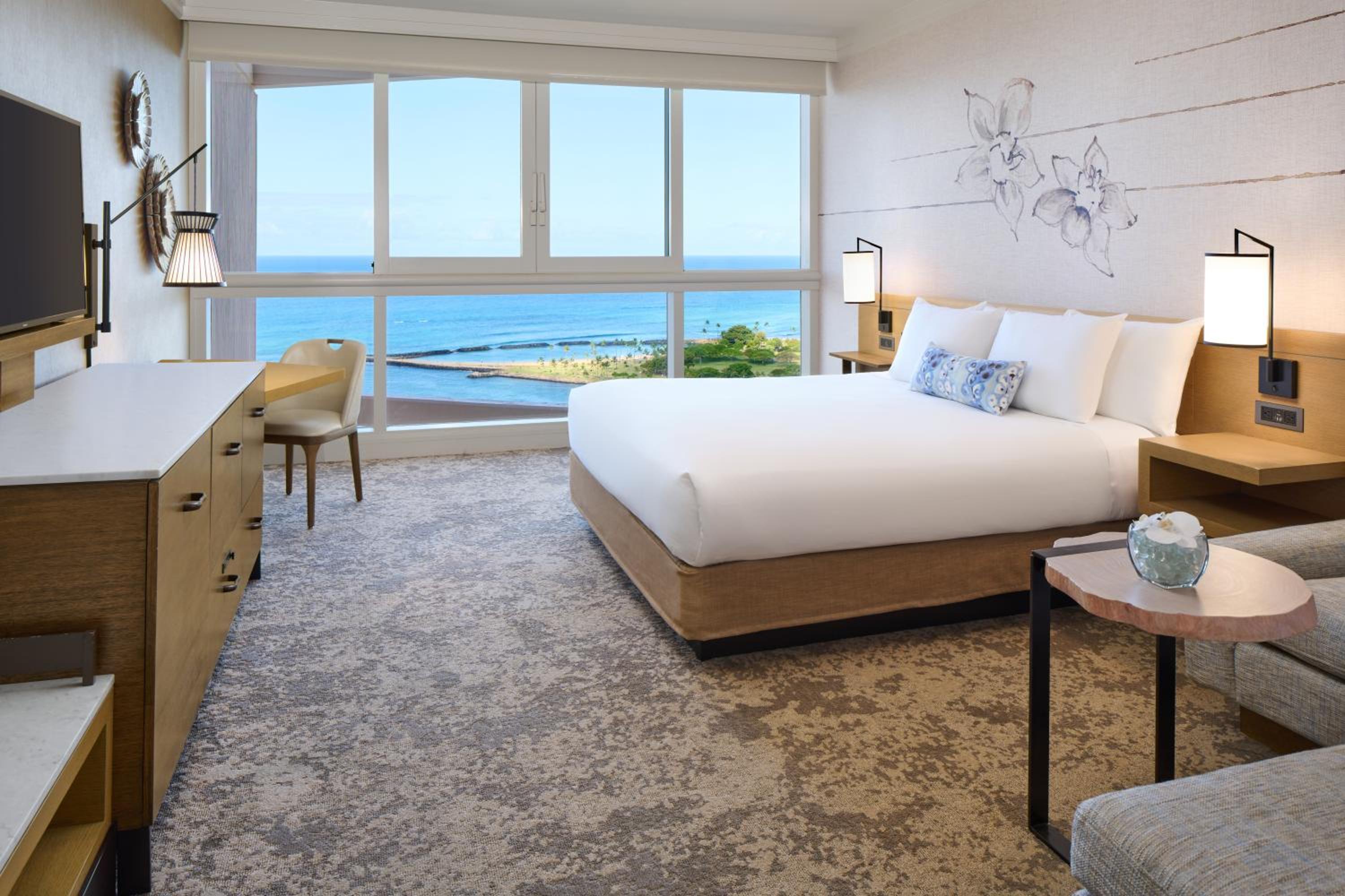 Oceanfront Premier - King at Prince Waikiki in Honolulu