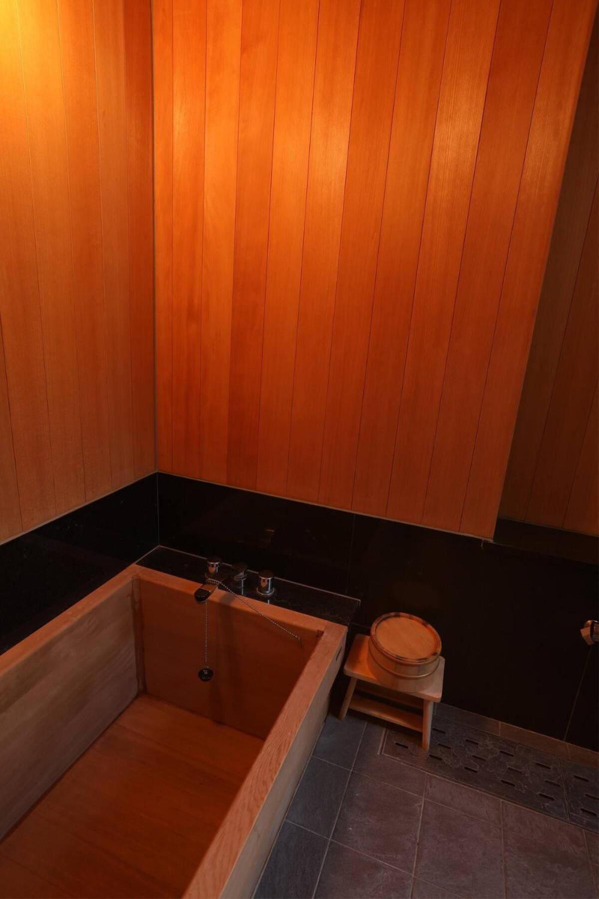 Japanese-Style Room photo 2