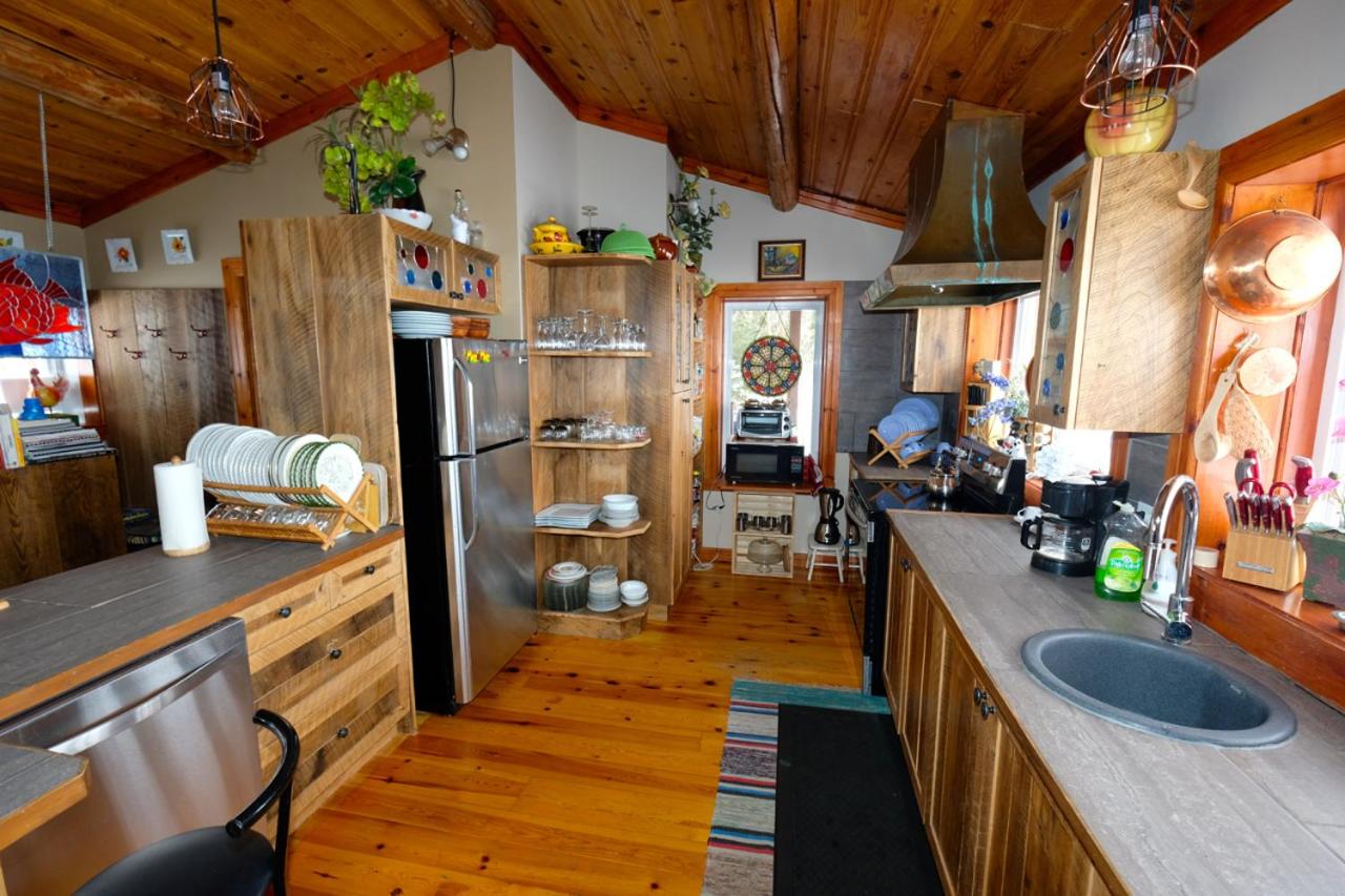 Superior Chalet - Photo 5