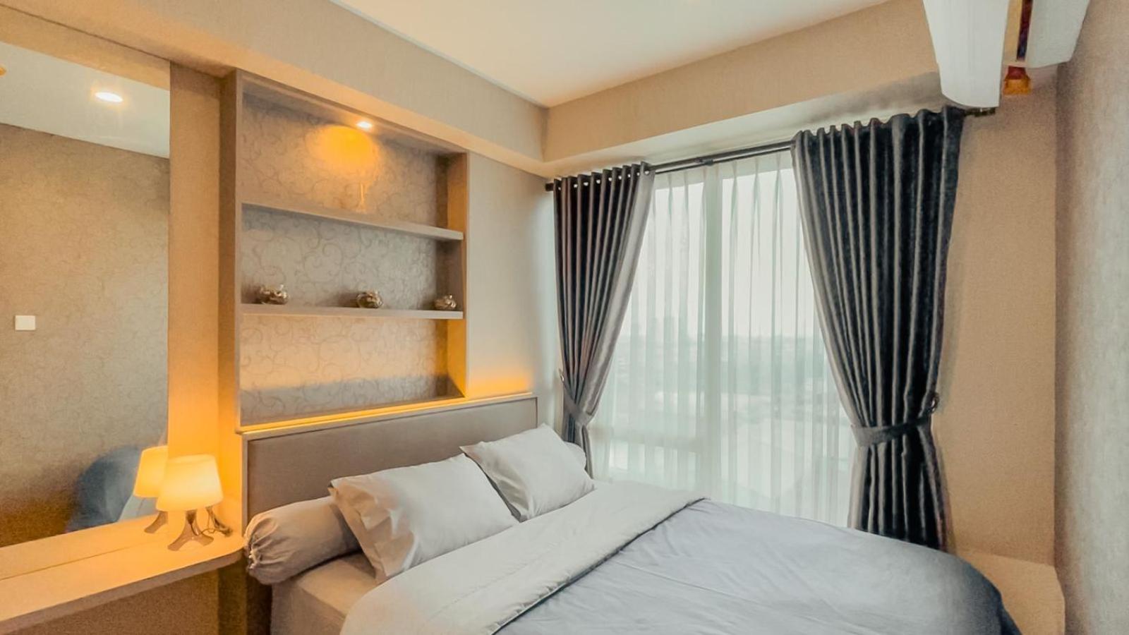 One-Bedroom Apartment - Photo 1