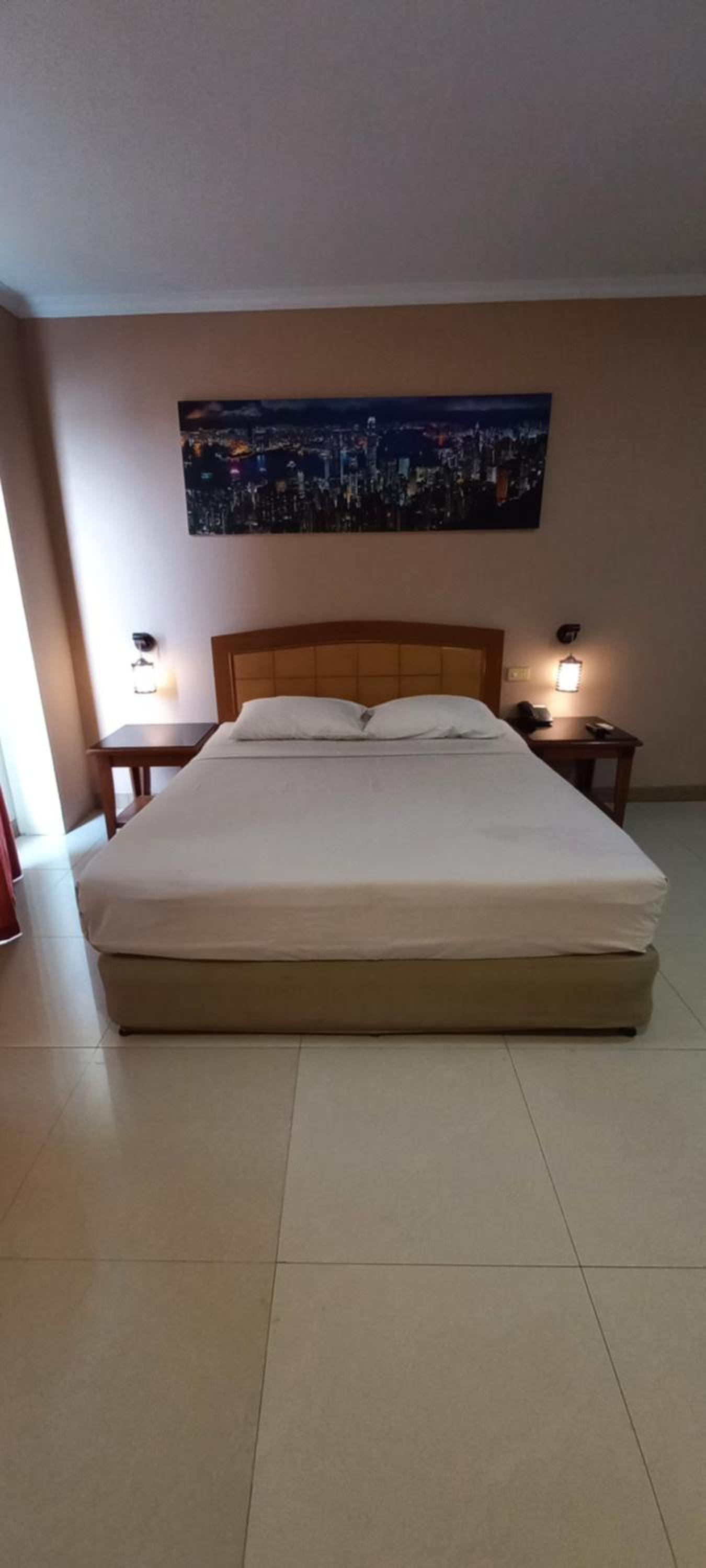 Deluxe Double Room - Photo 14