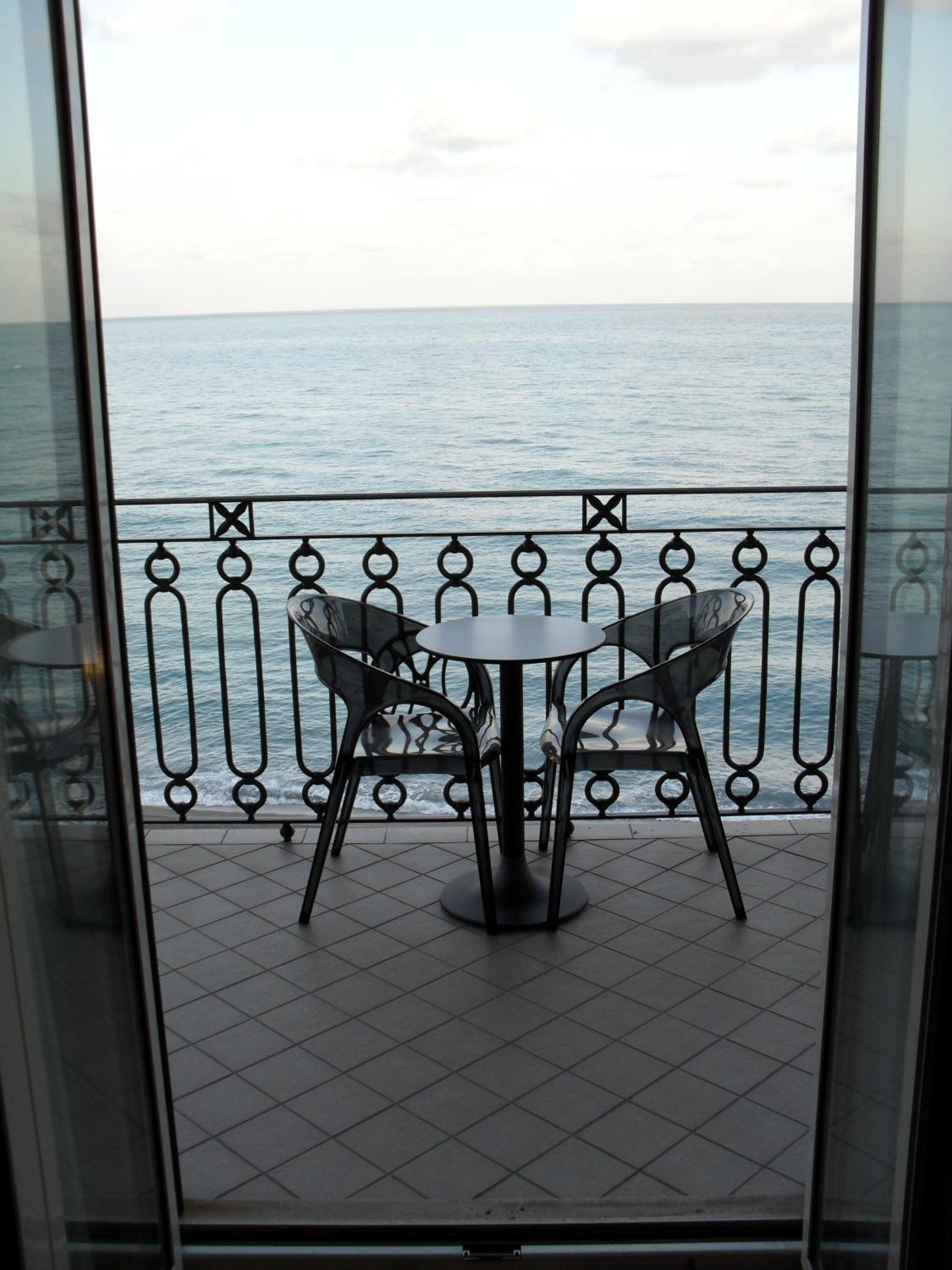 Double Room with Sea View photo 1