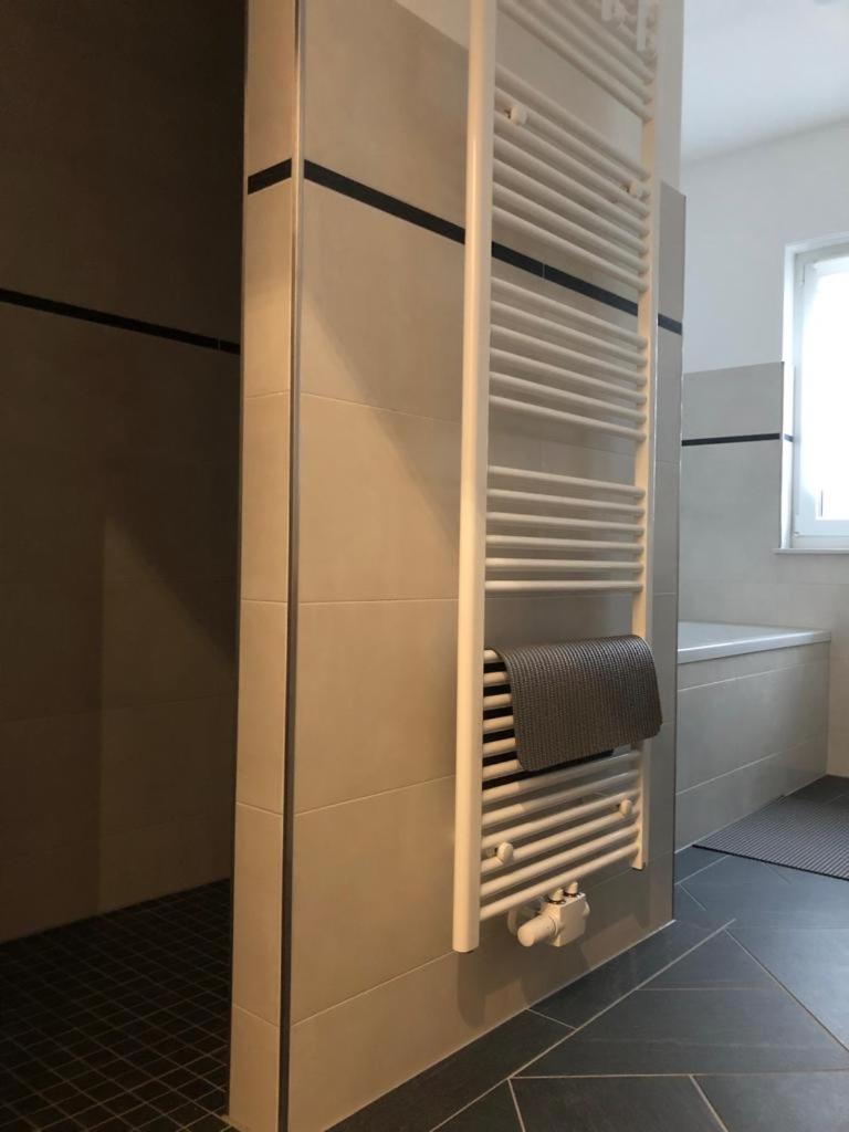 One-Bedroom Apartment - Photo 3